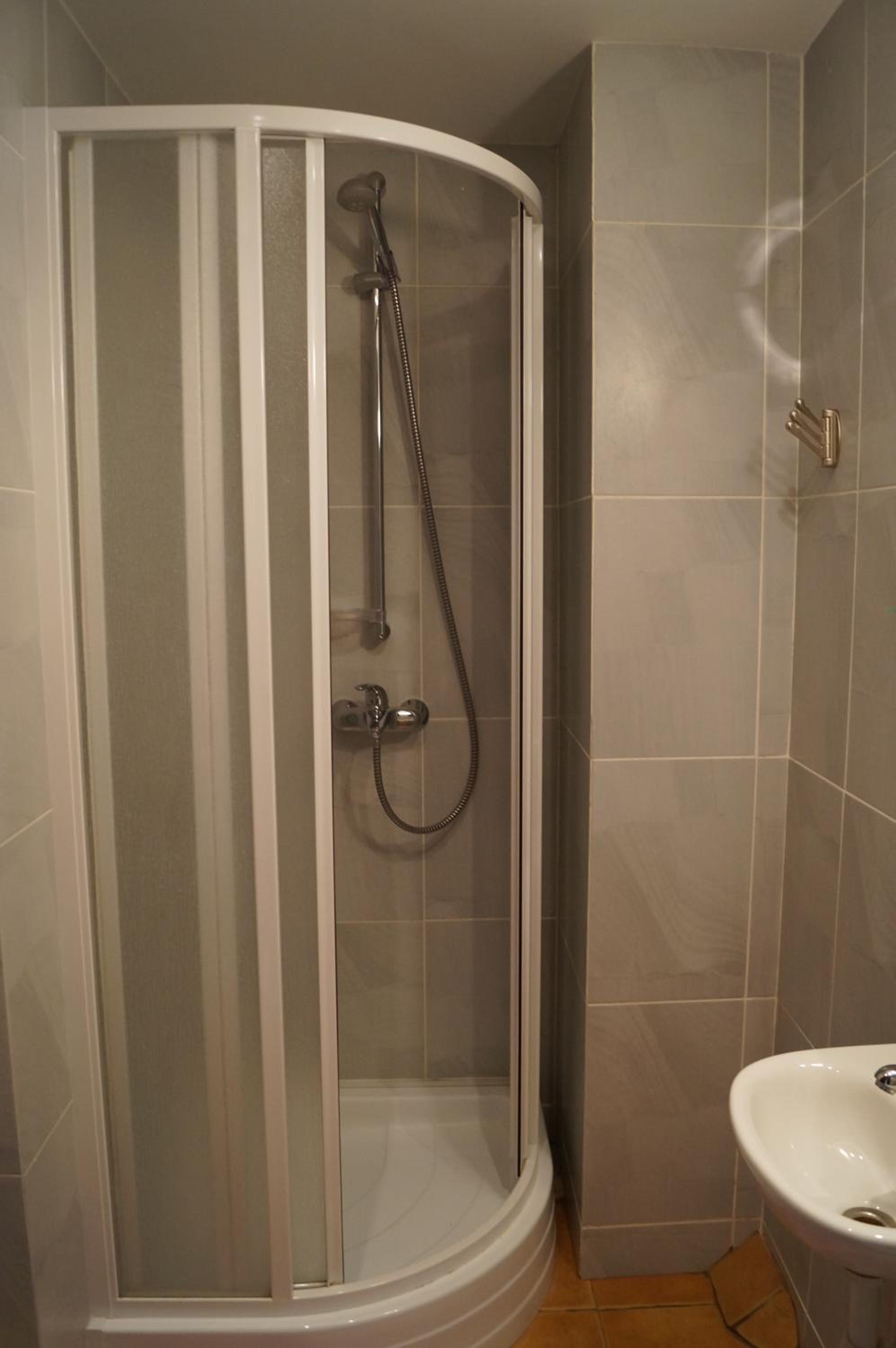 Triple Room - Photo 2