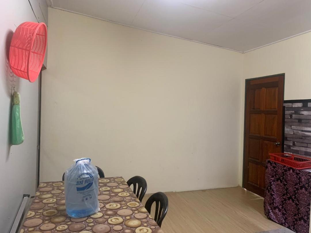 One-Bedroom House photo 2