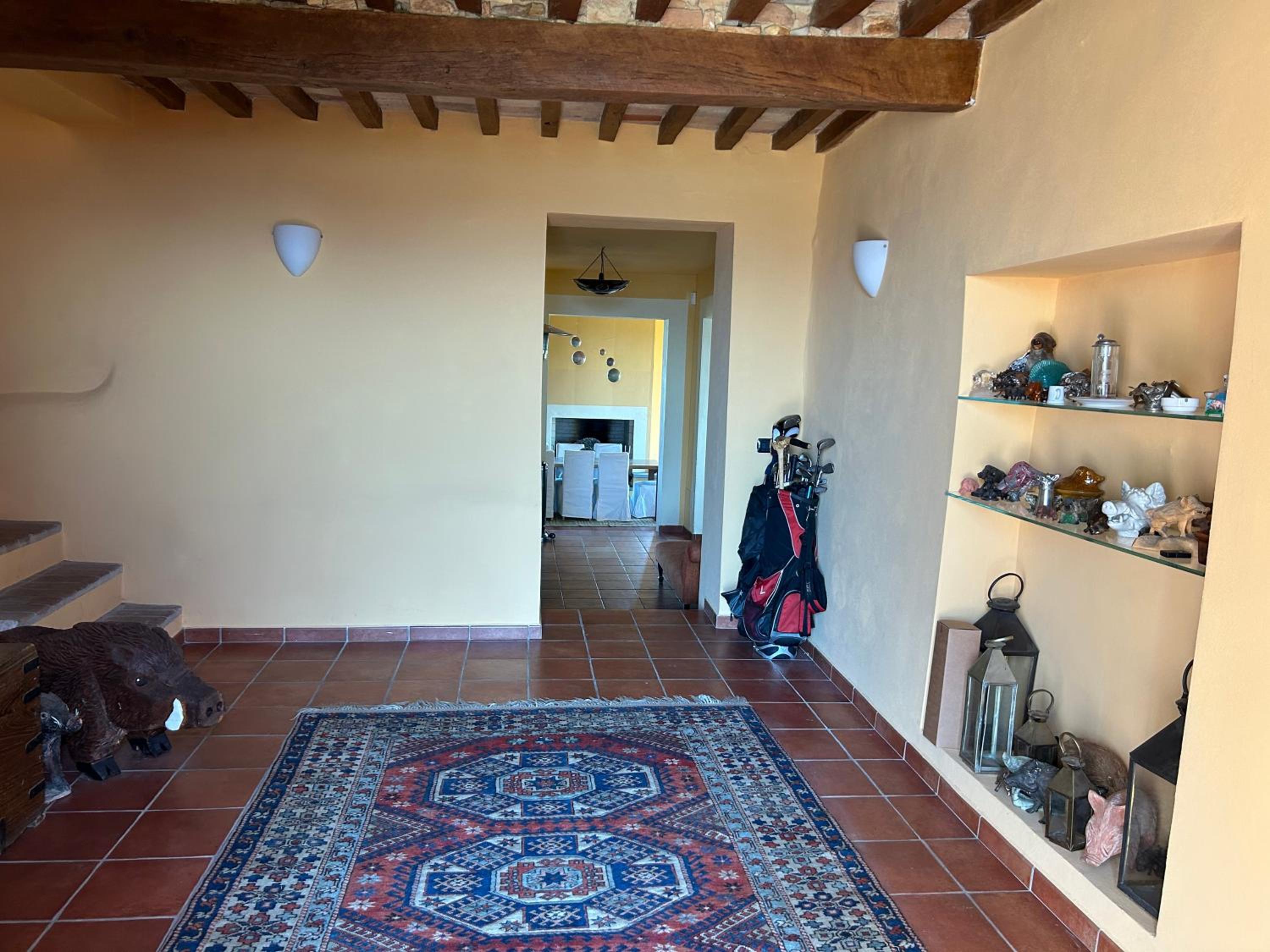 Villa photo 1