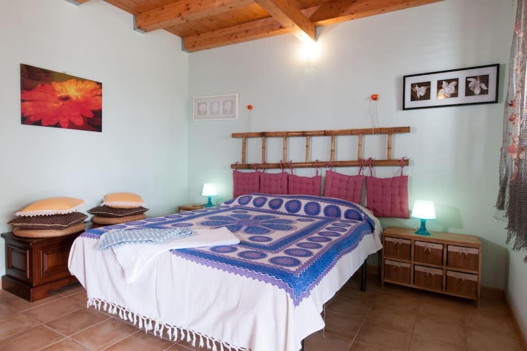 Four-Bedroom House photo 1