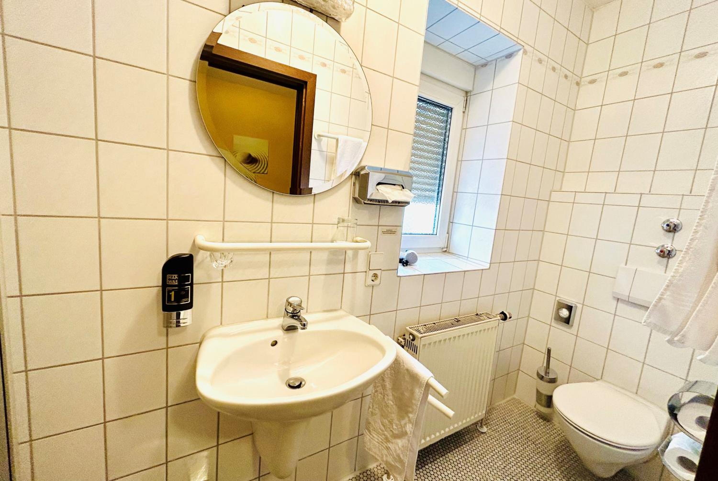 Standard Single Room photo 3