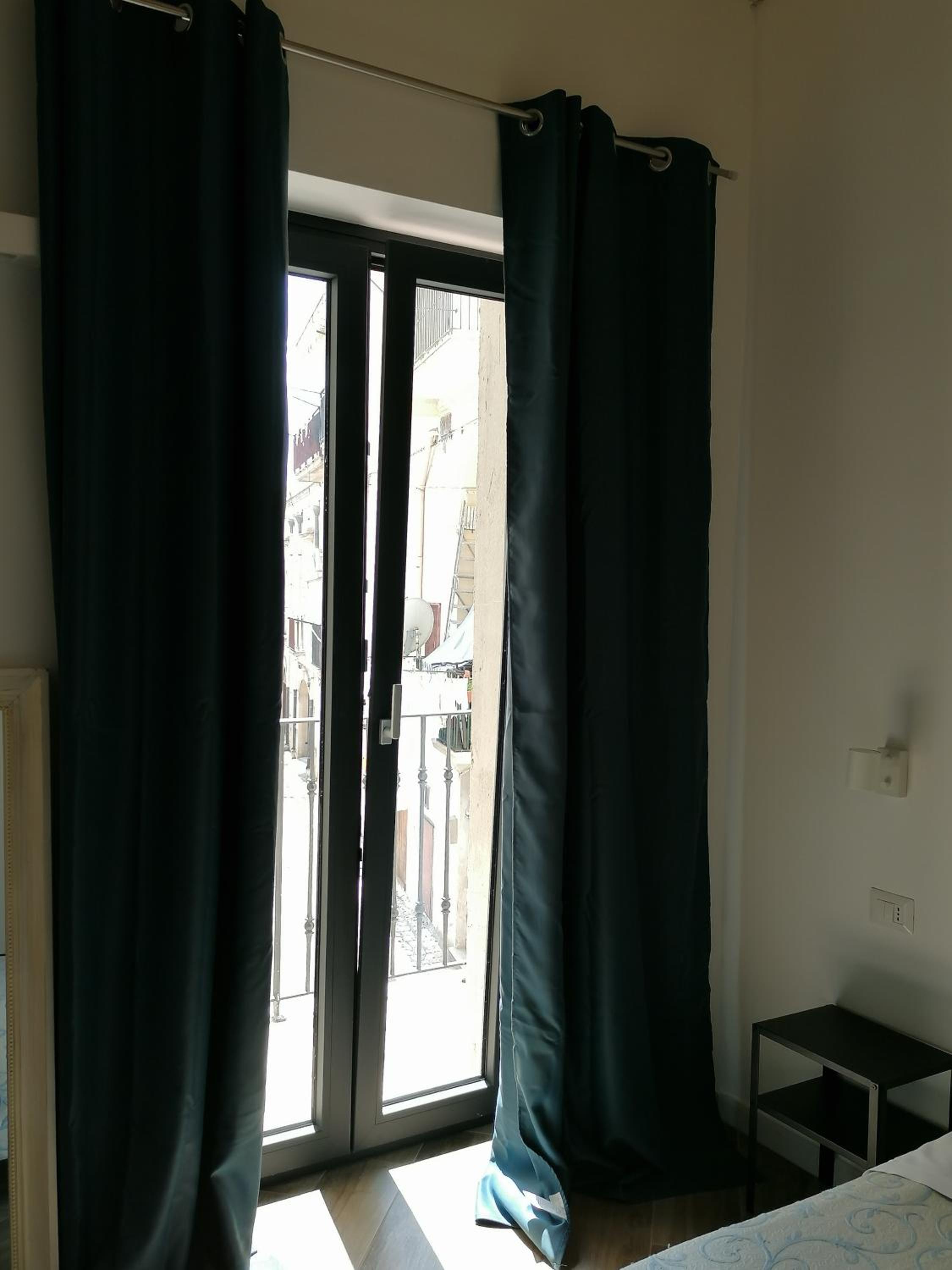 Double Room with Private Bathroom - Photo 7