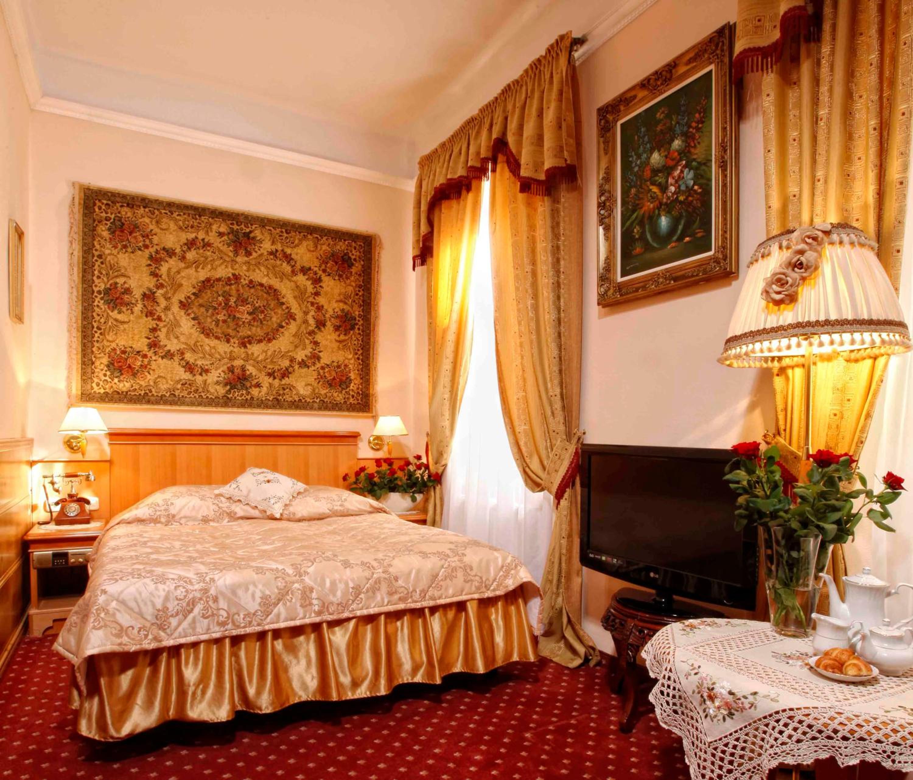 Small Double Room