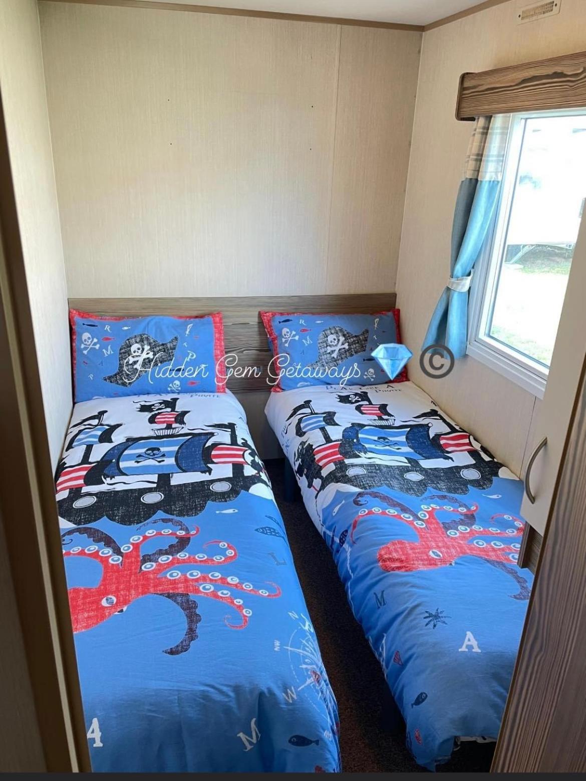 Caravan photo 3
