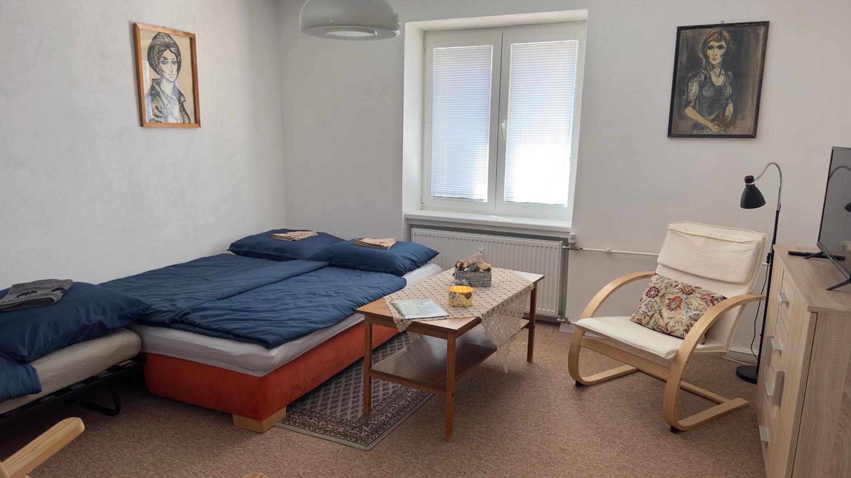Two-Bedroom Apartment - Photo 23