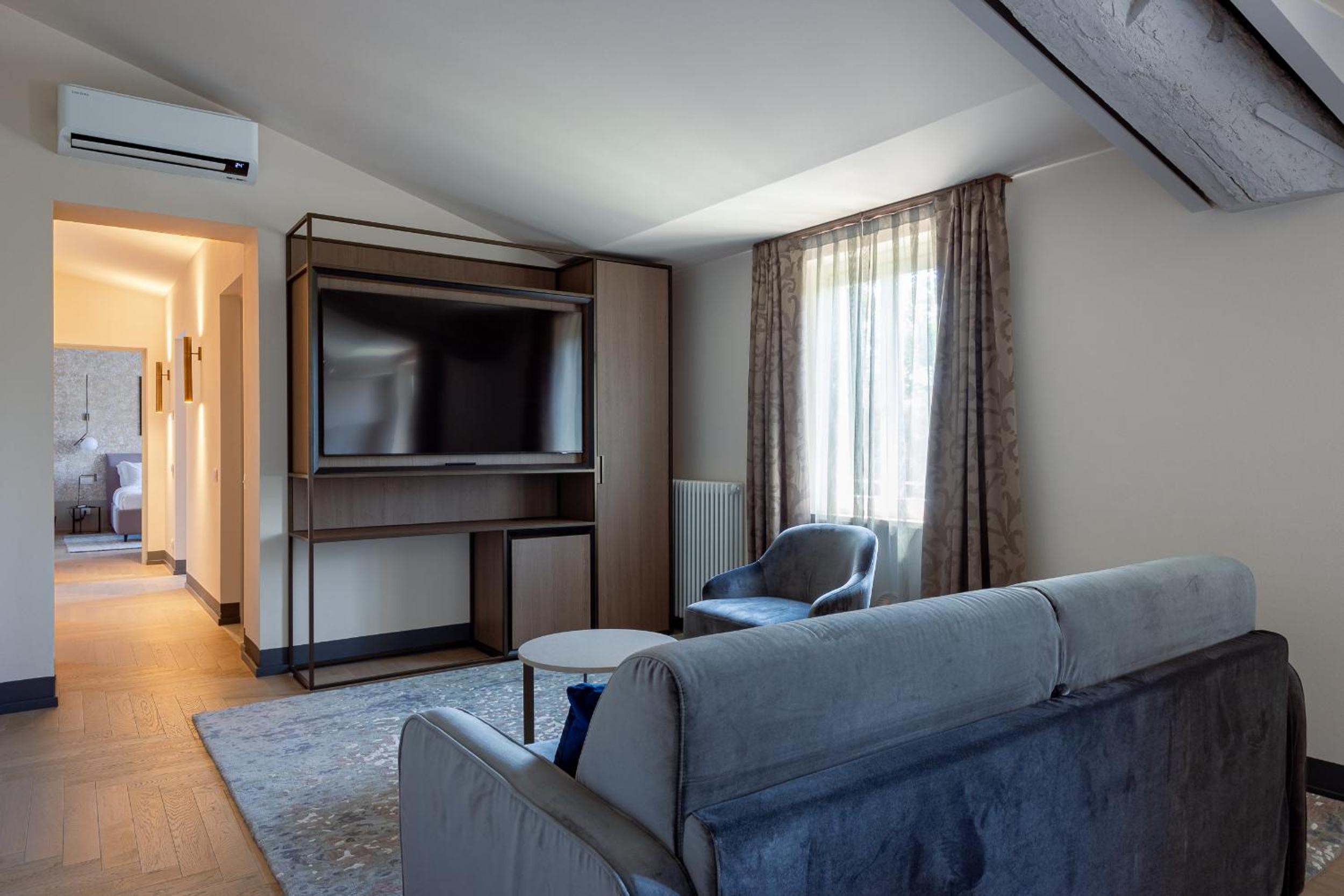 Two-Bedroom Residence Tulipe - Photo 4