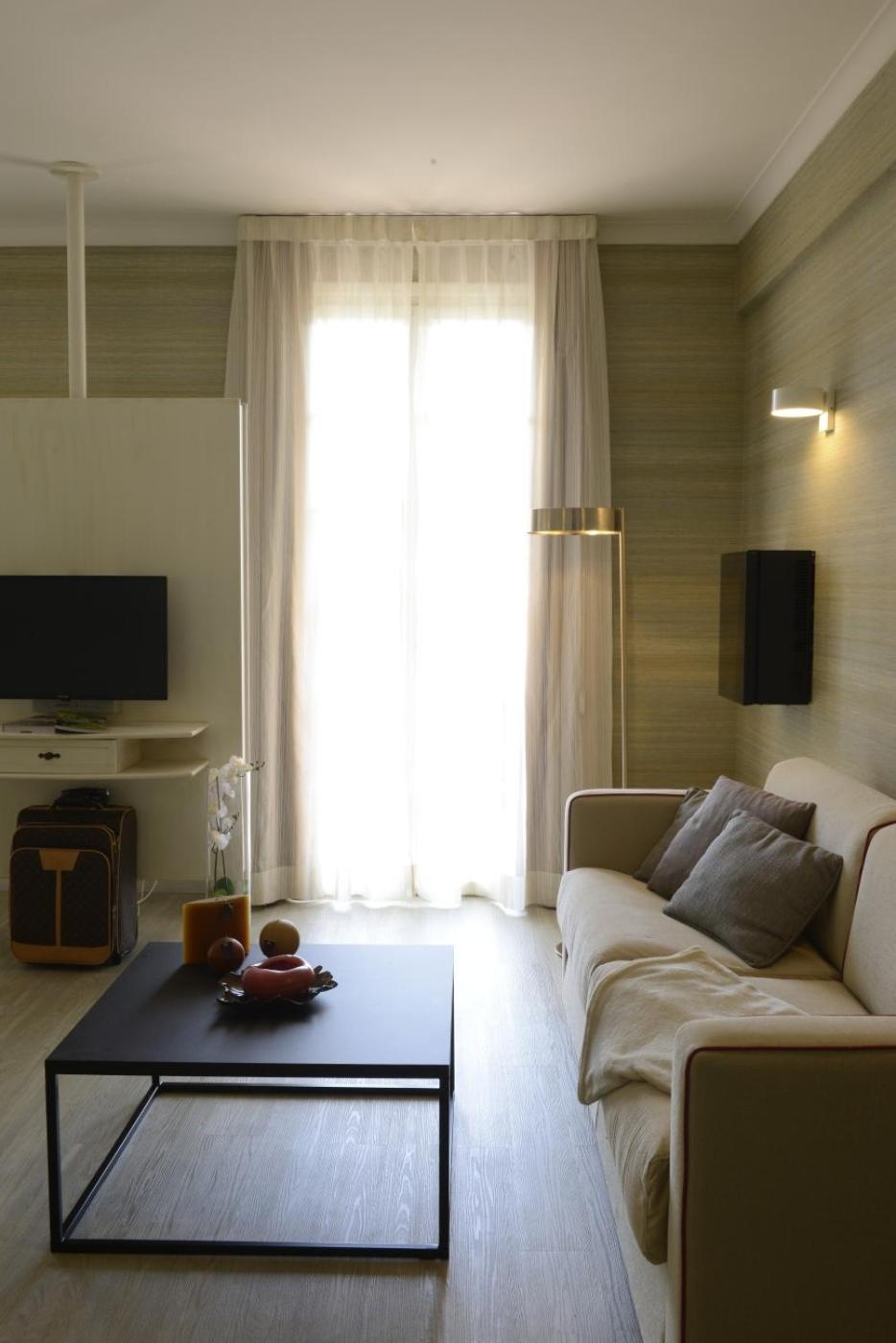 Junior Suite - Photo 14