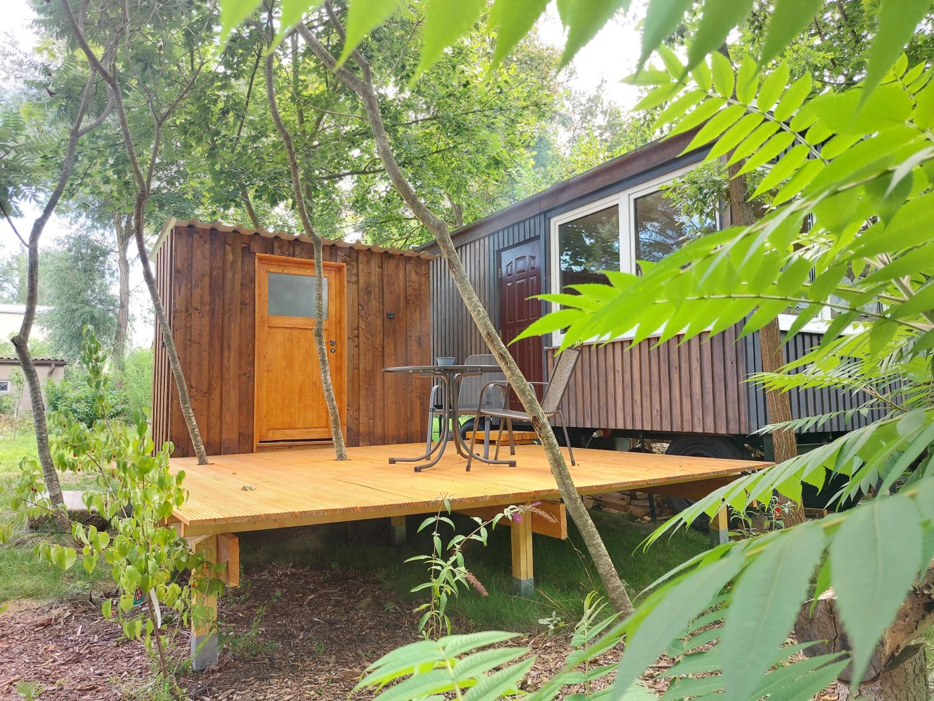 Mobile Home photo 1