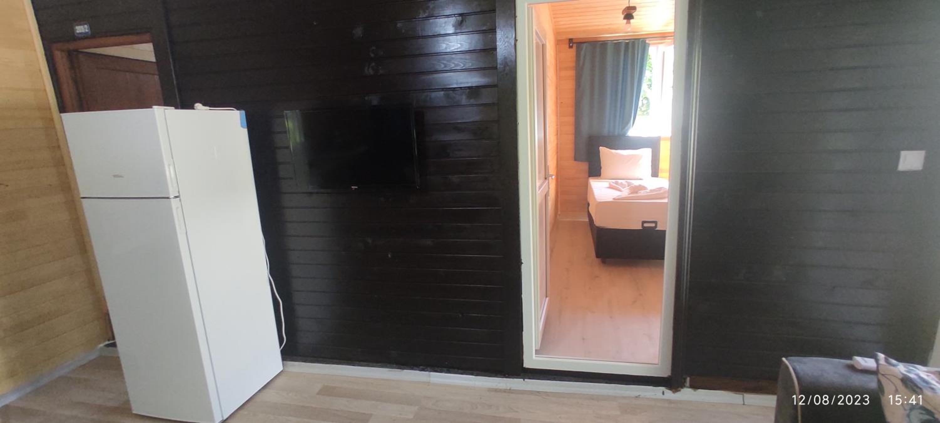 Three-Bedroom Bungalow photo 3