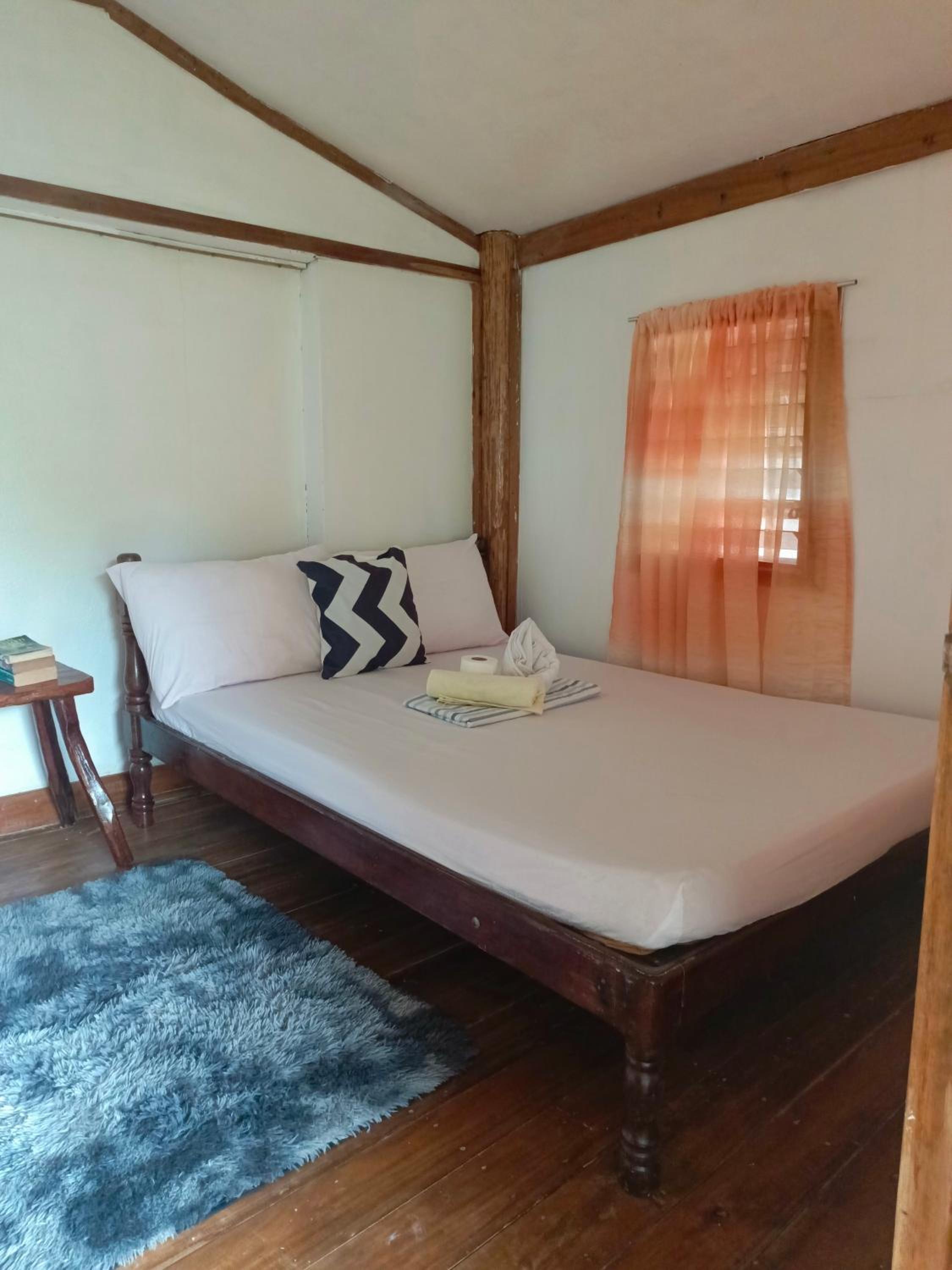 One-Bedroom Bungalow - Photo 6