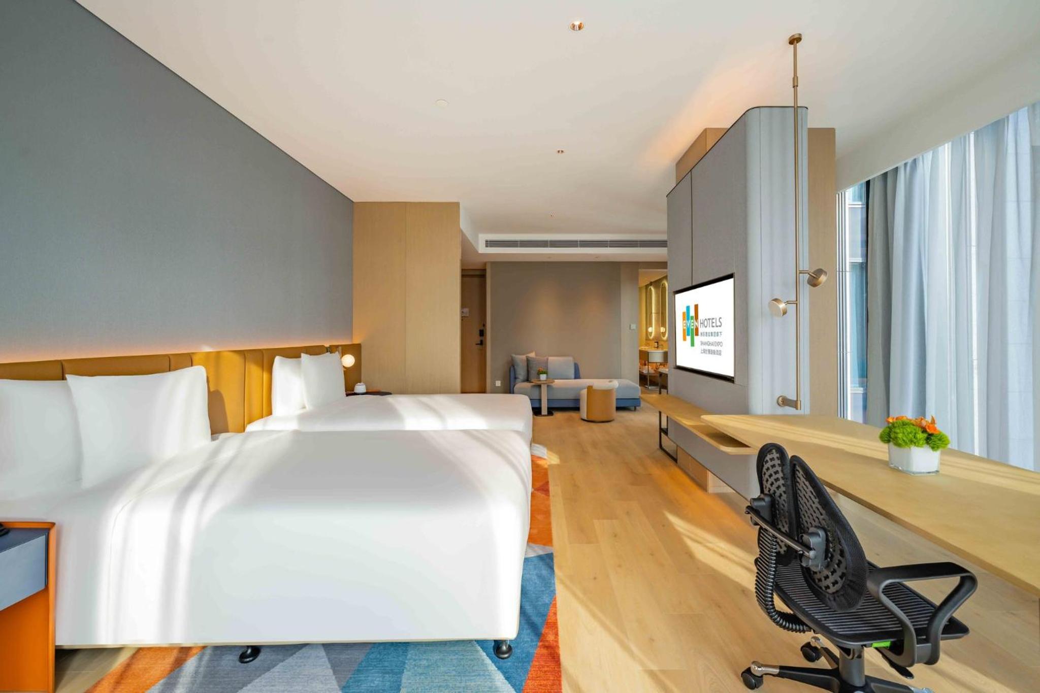 Twin Suite With Living Area