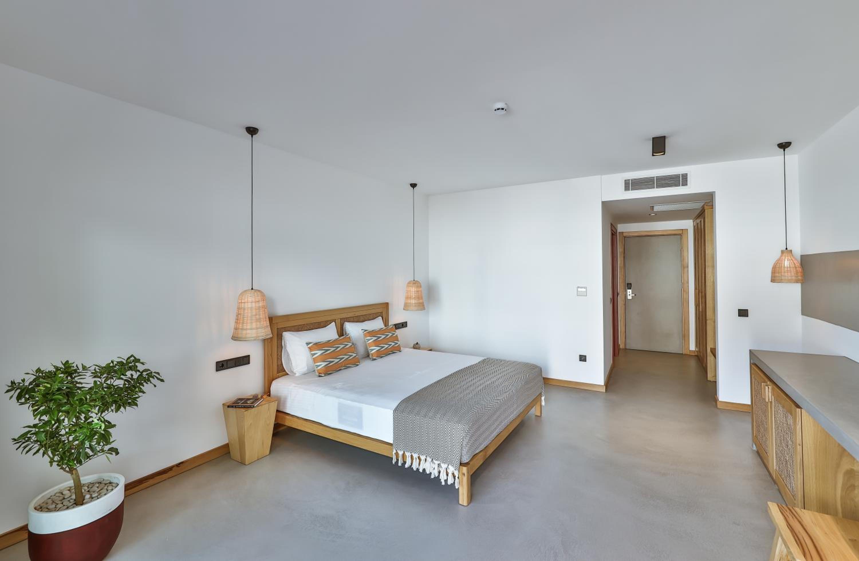 Double Room with Garden View - Photo 1