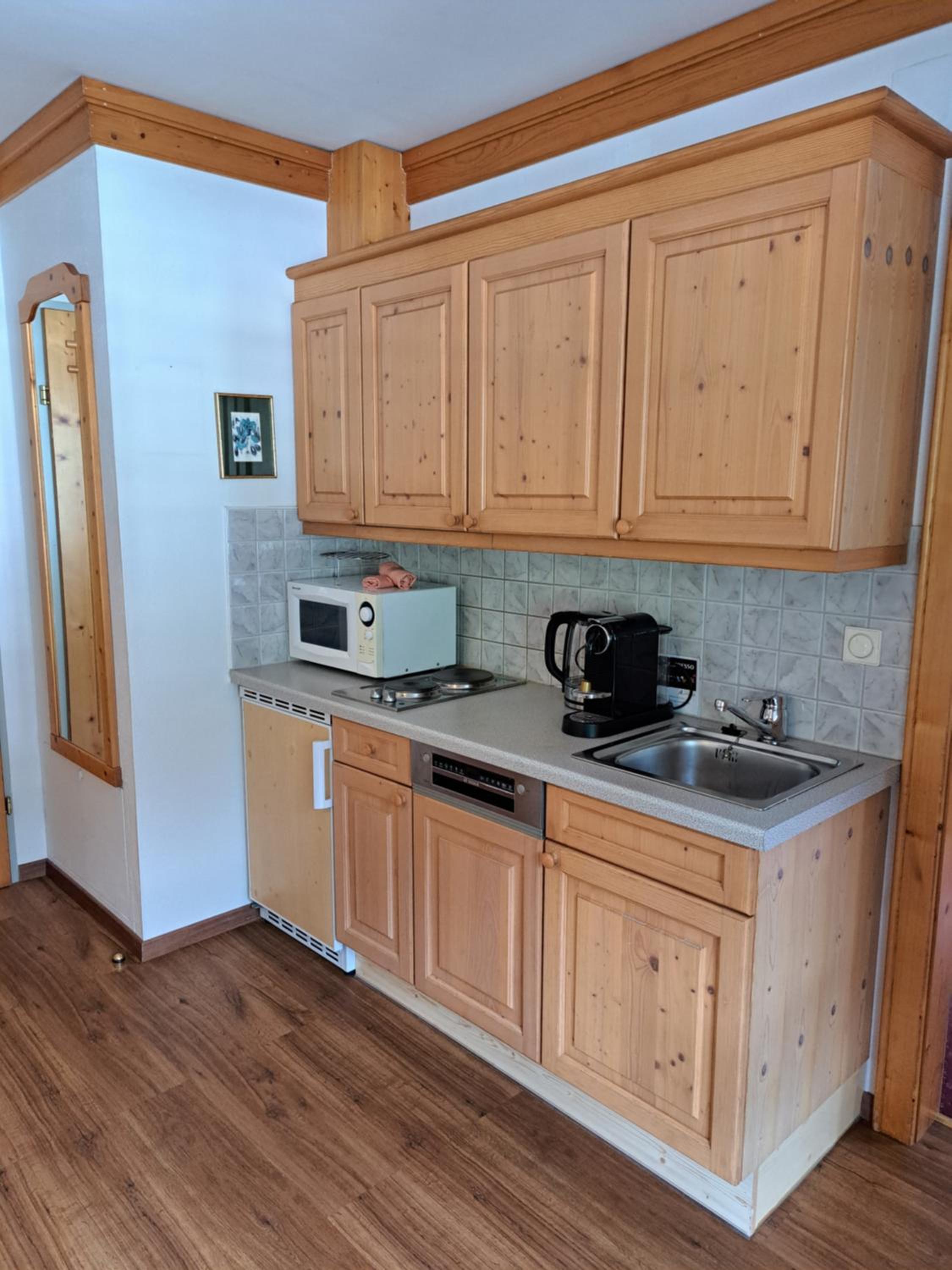 Two-Bedroom Apartment - Photo 8