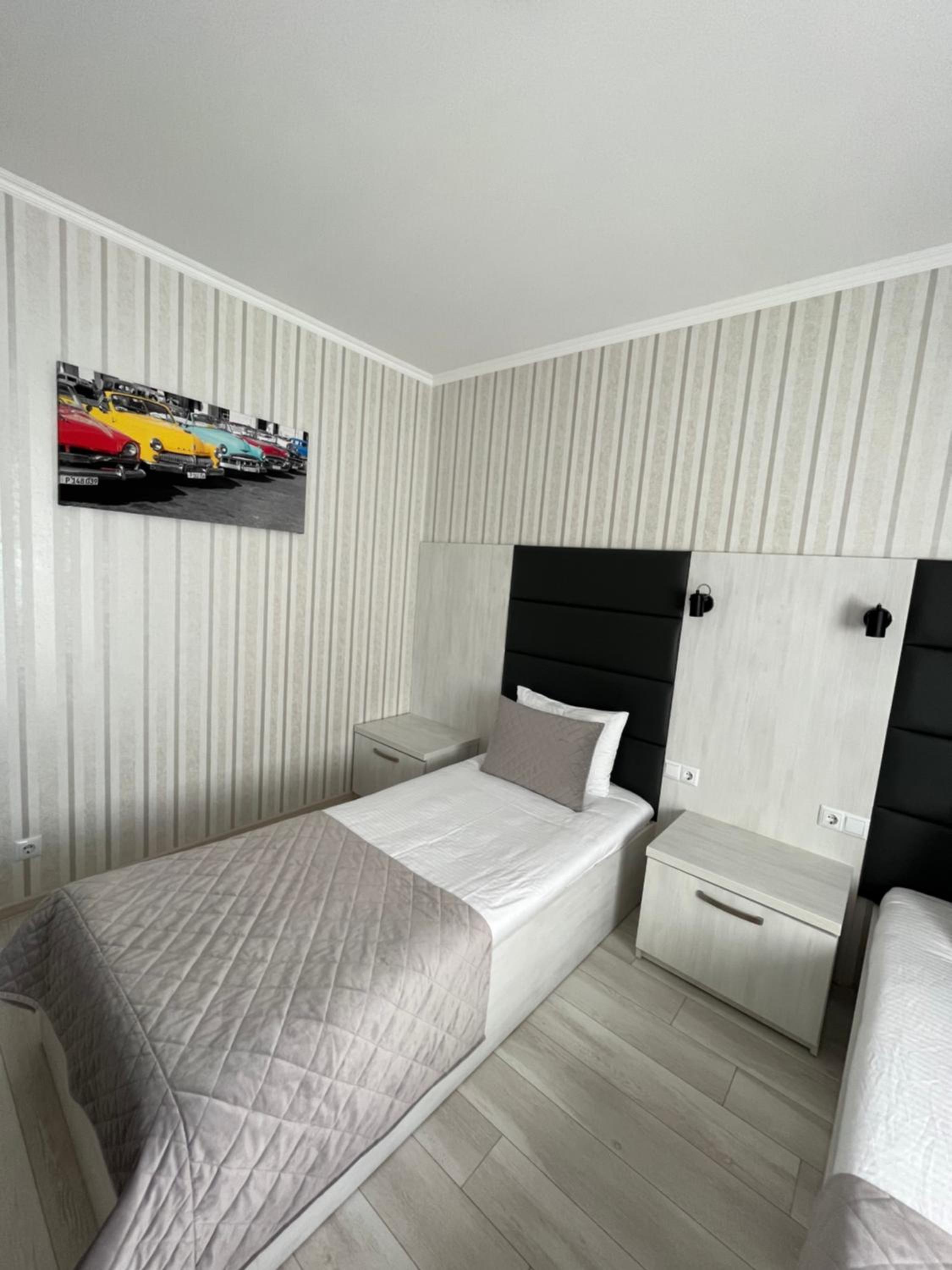 Large Twin Room