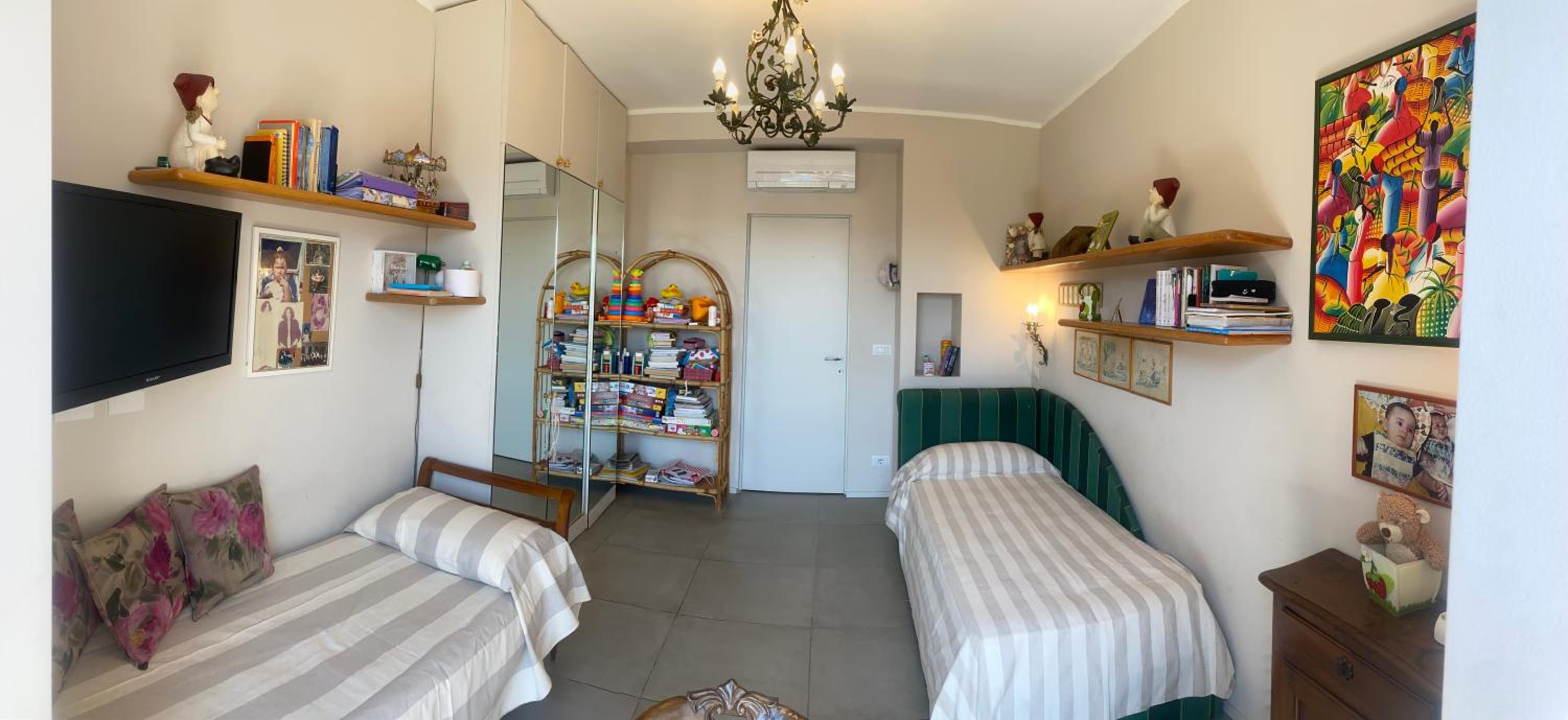 Double Room with Shared Bathroom