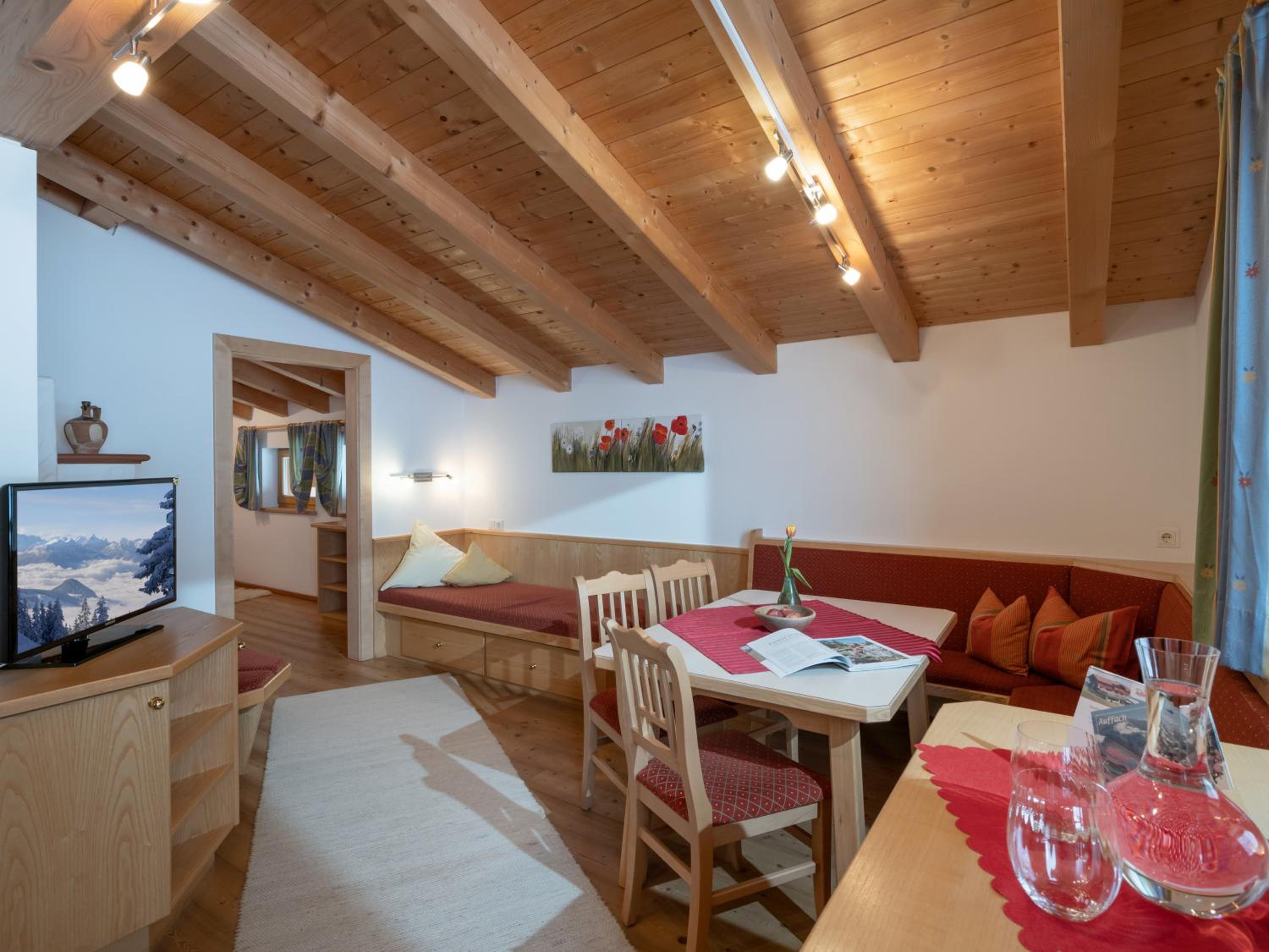 One-Bedroom Apartment with Balcony photo 1