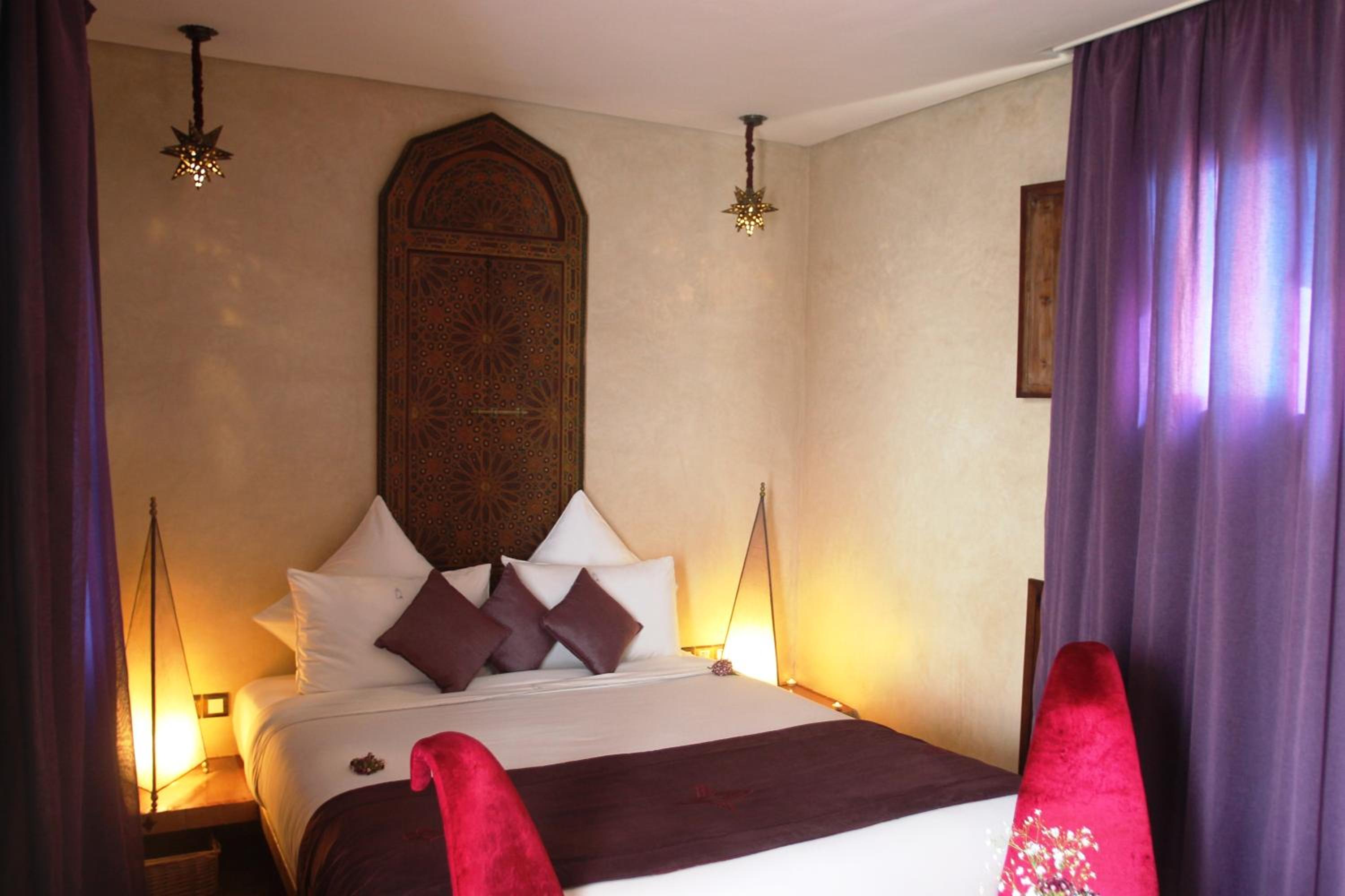 1000 Parfumes Double Room  photo 1