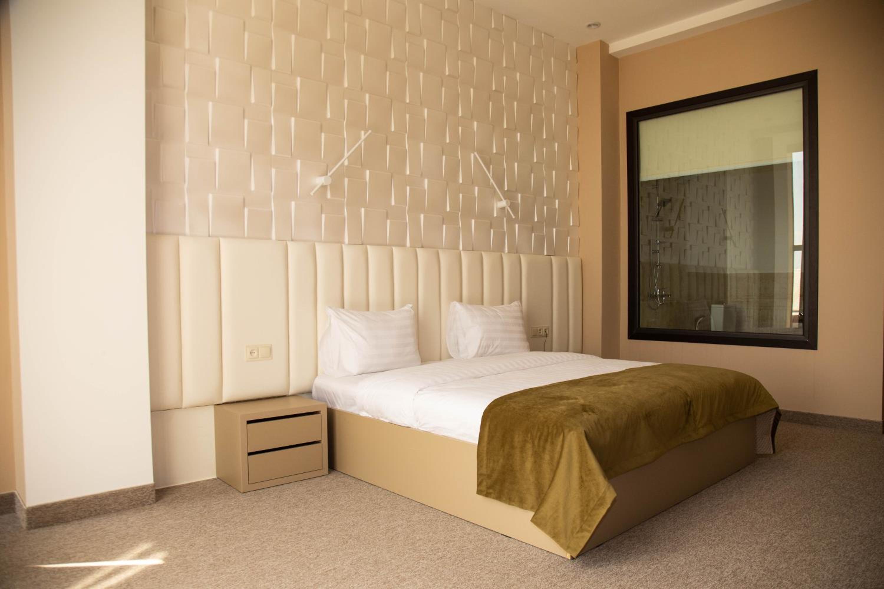Suite with City View