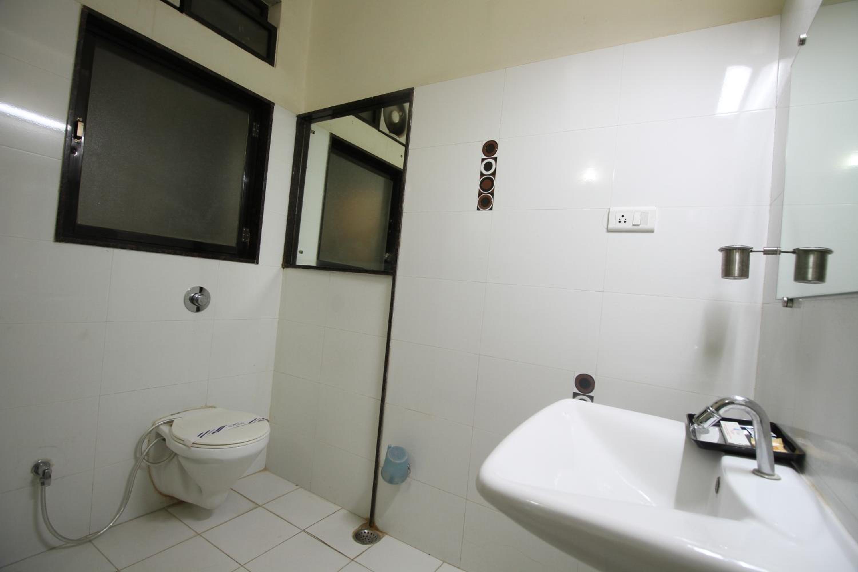 Premier Double or Twin Room photo 3