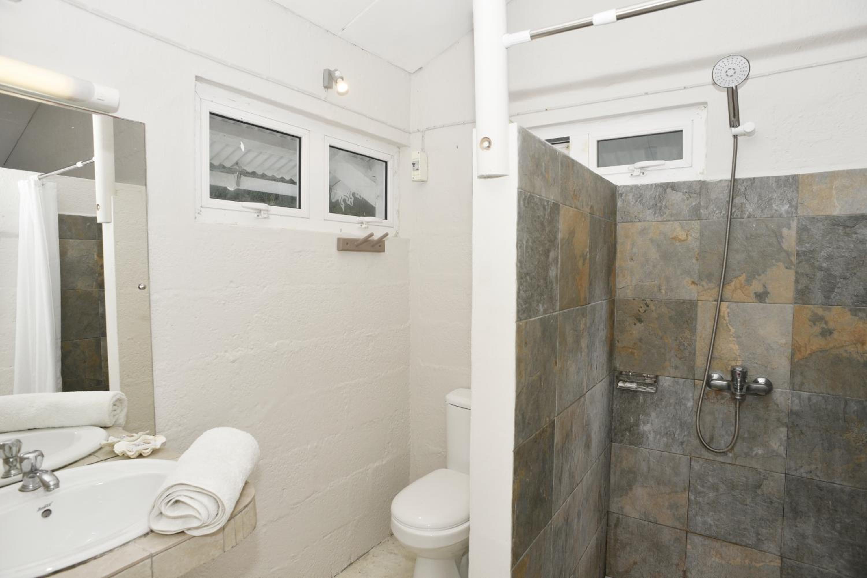 Double Room with Sea View photo 2