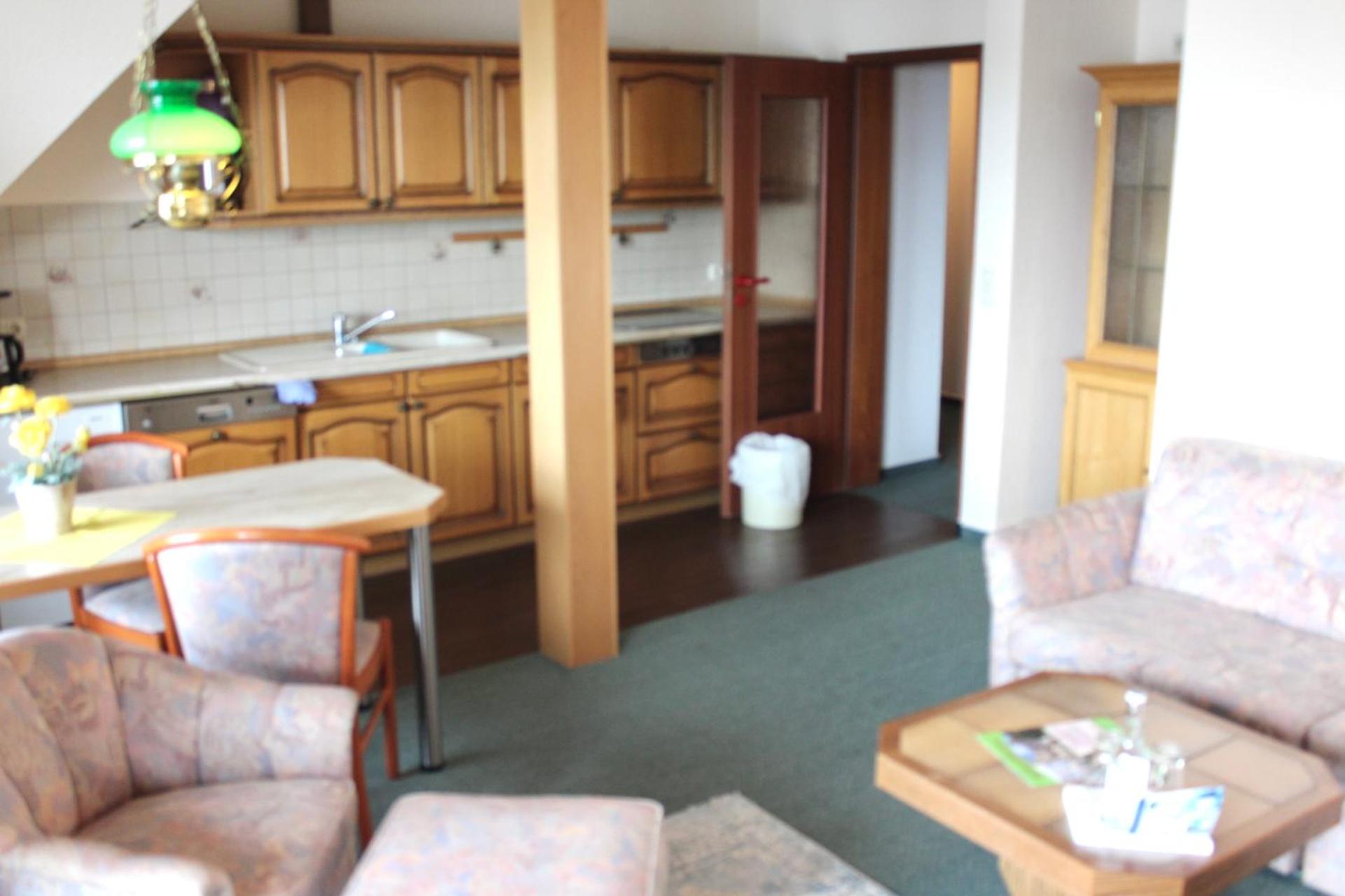 Apartment with Lake View - Photo 7