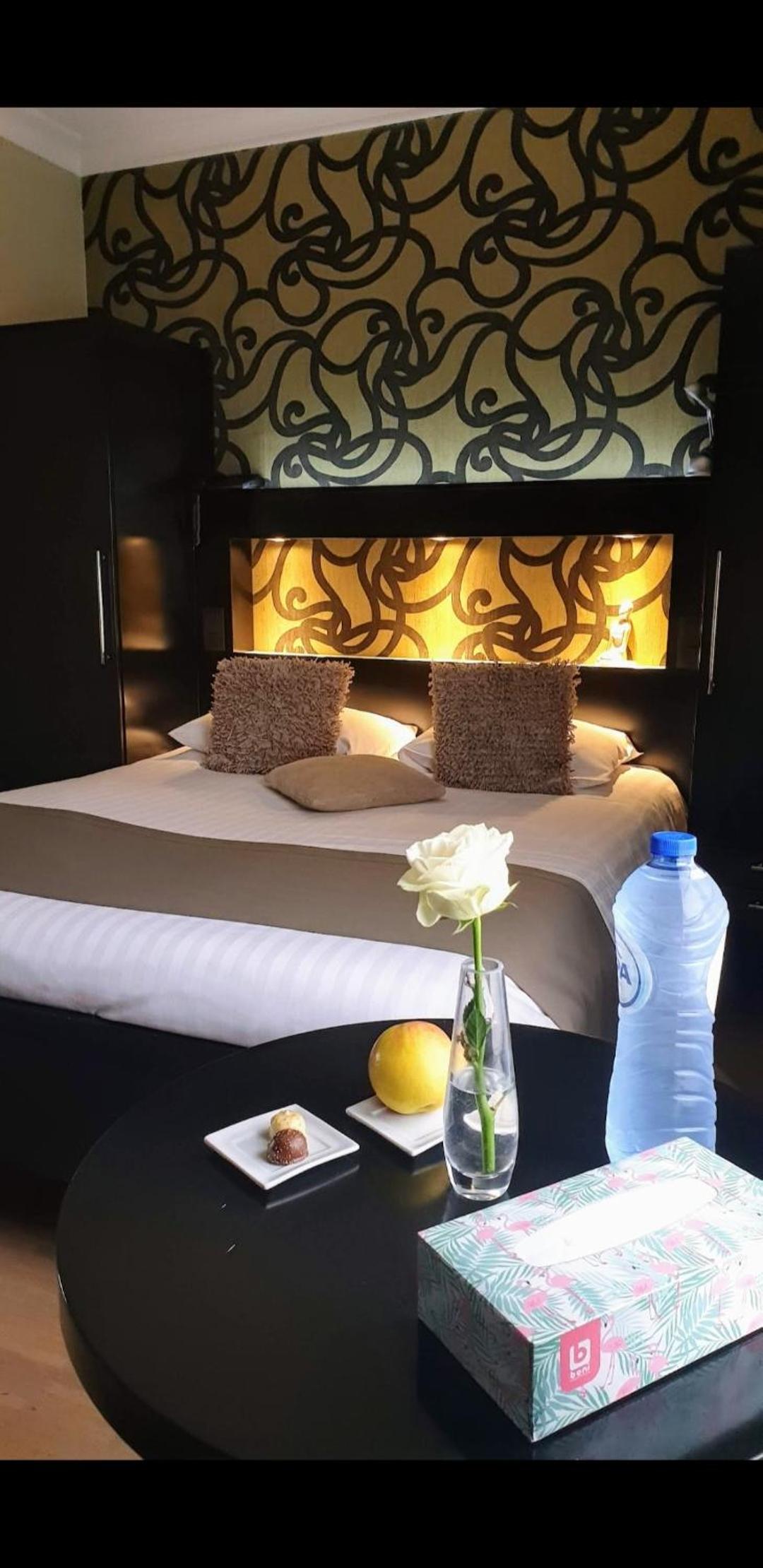 Junior Suite (2 Adults)