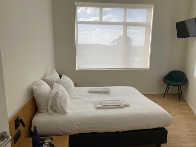 Quadruple Room with Shared Bathroom photo 1