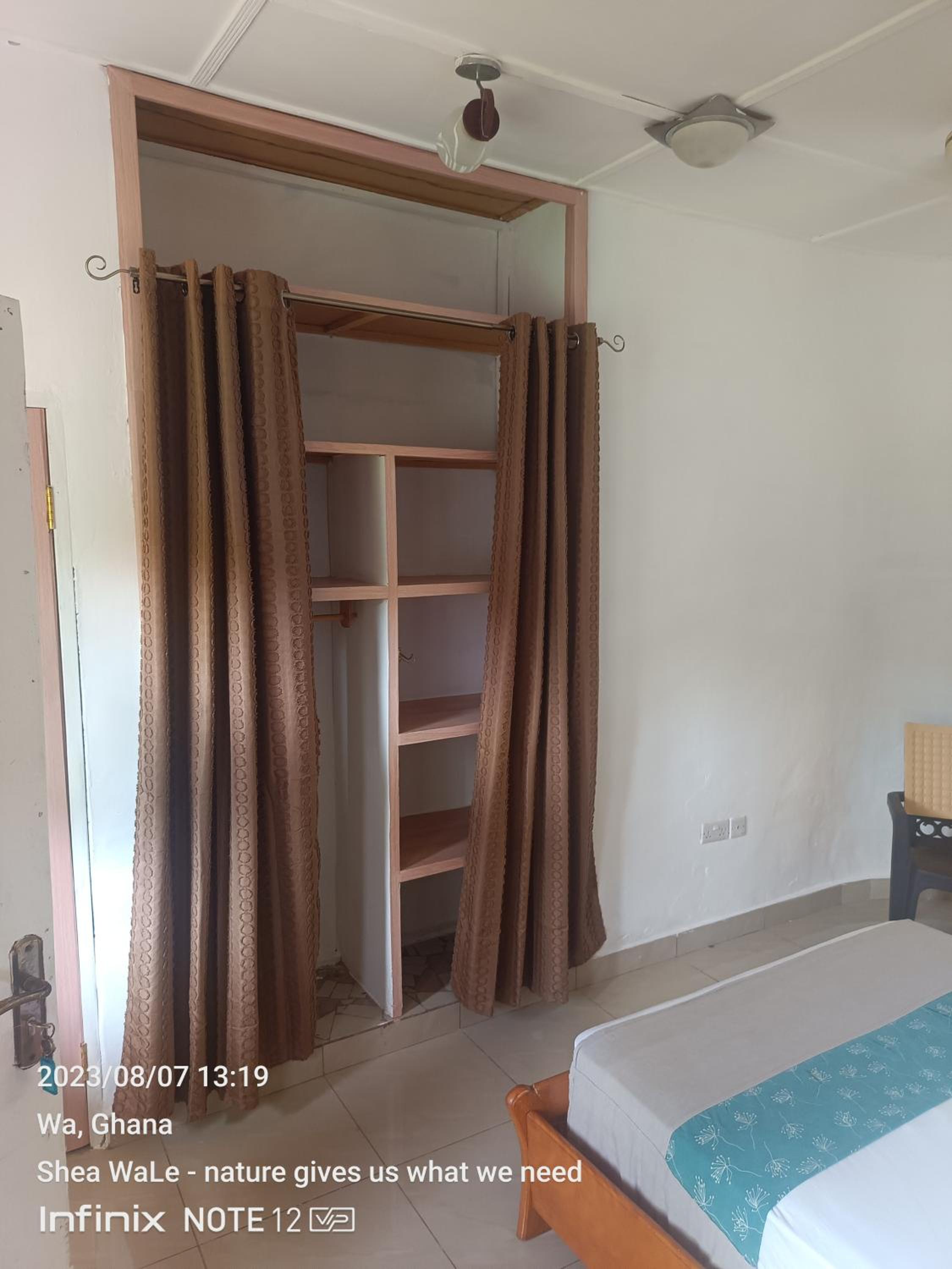 Deluxe Double Room with Shower photo 1