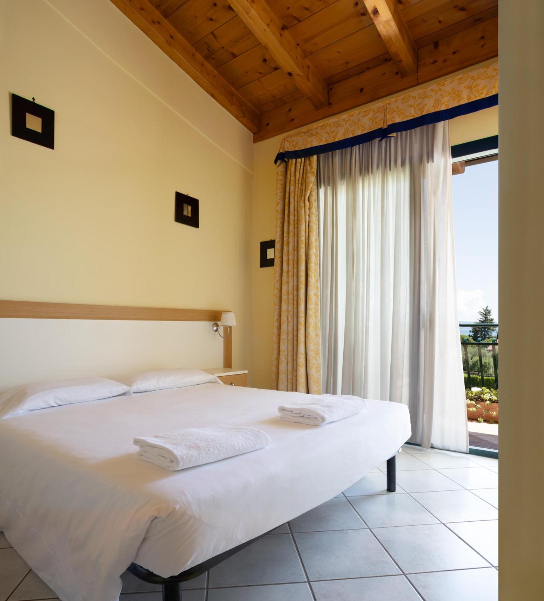 Standard Two-Bedroom Suite with Terrace and Lake View - Photo 1