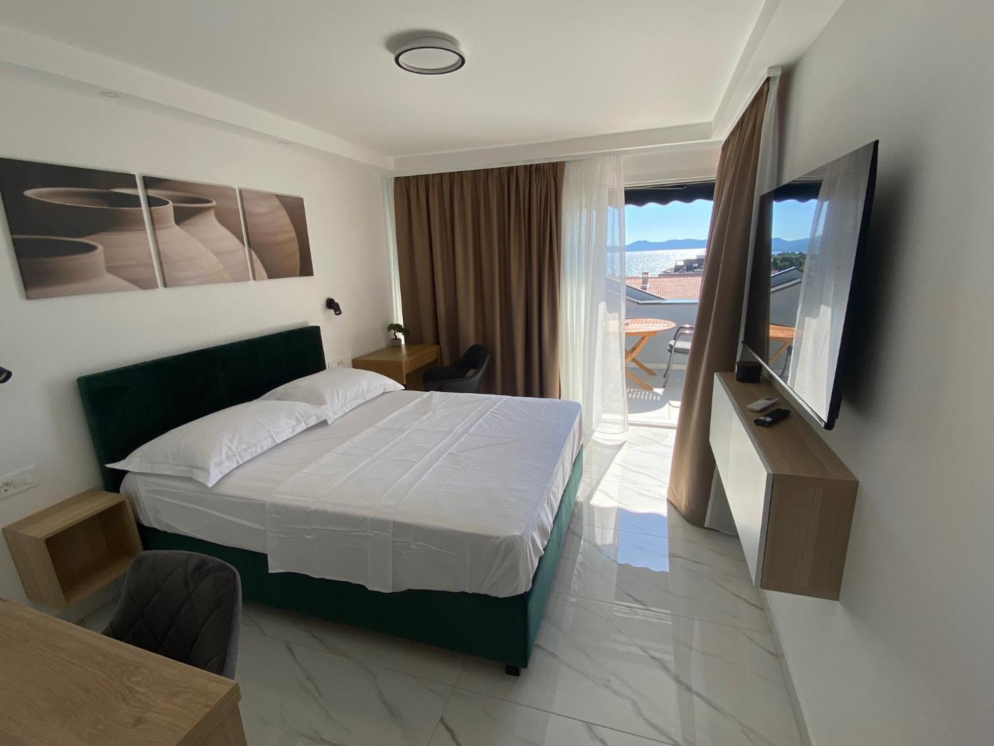 Studio with Sea View