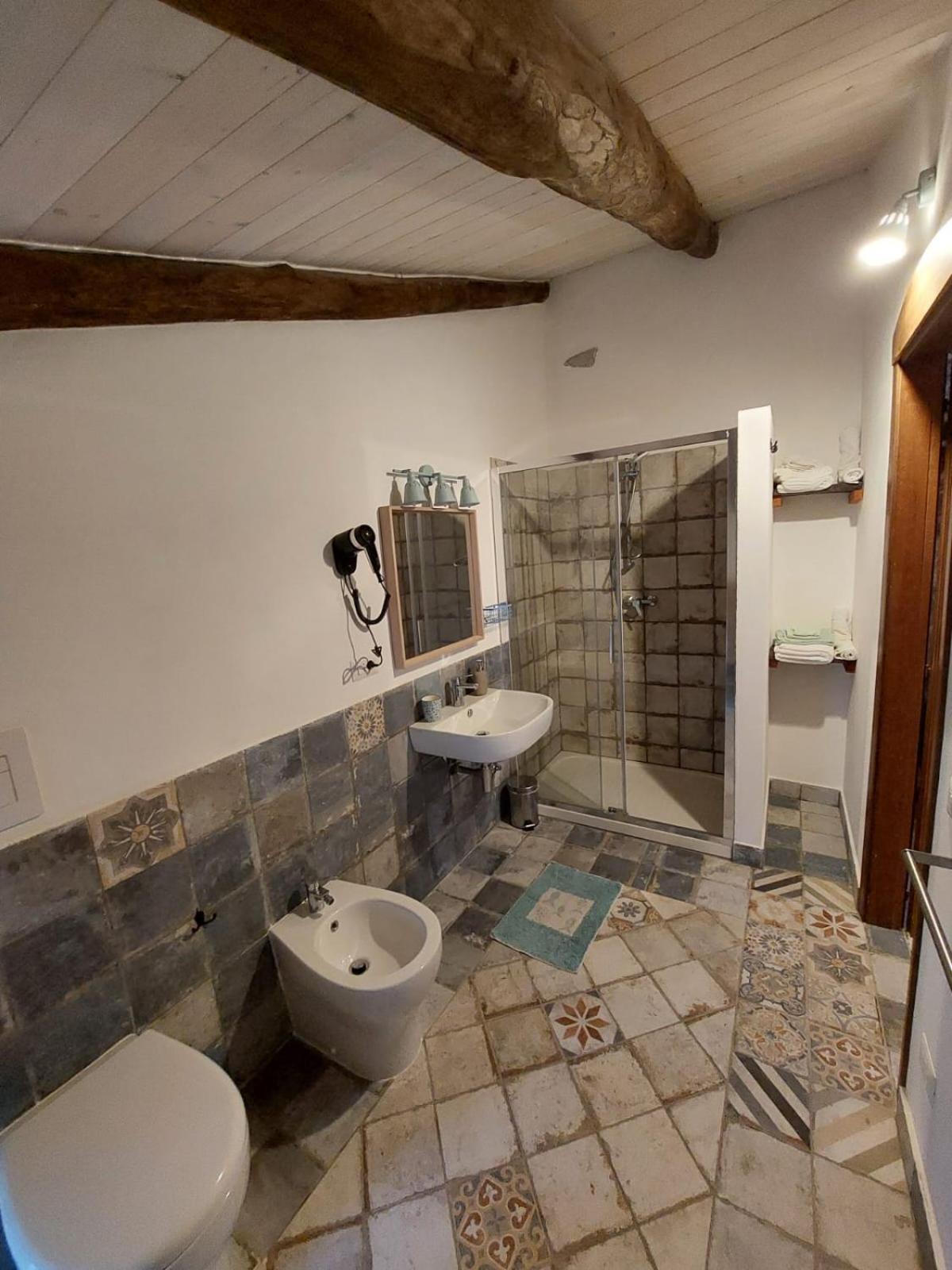 Quadruple Room photo 2