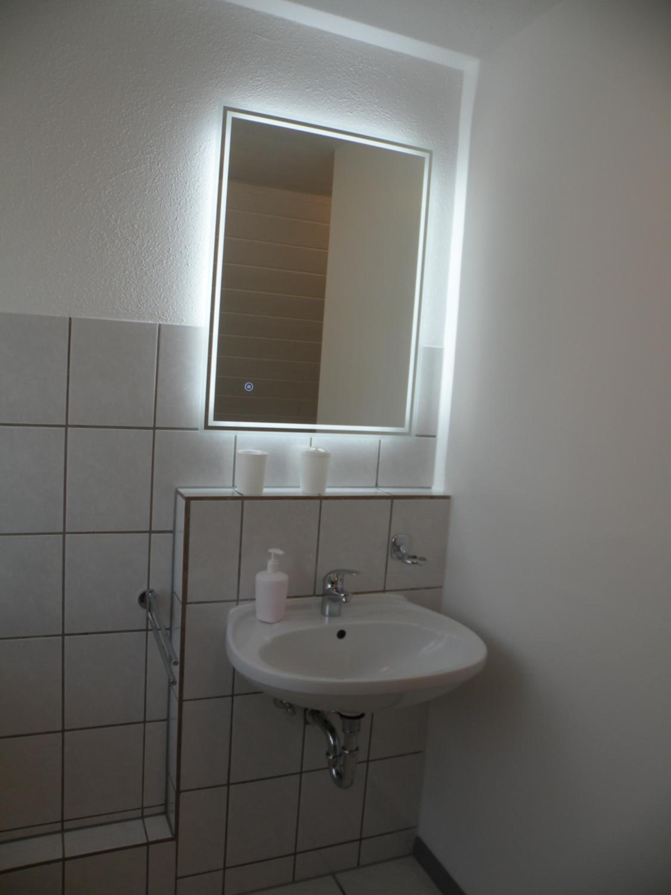 Two-Bedroom Apartment - Photo 3