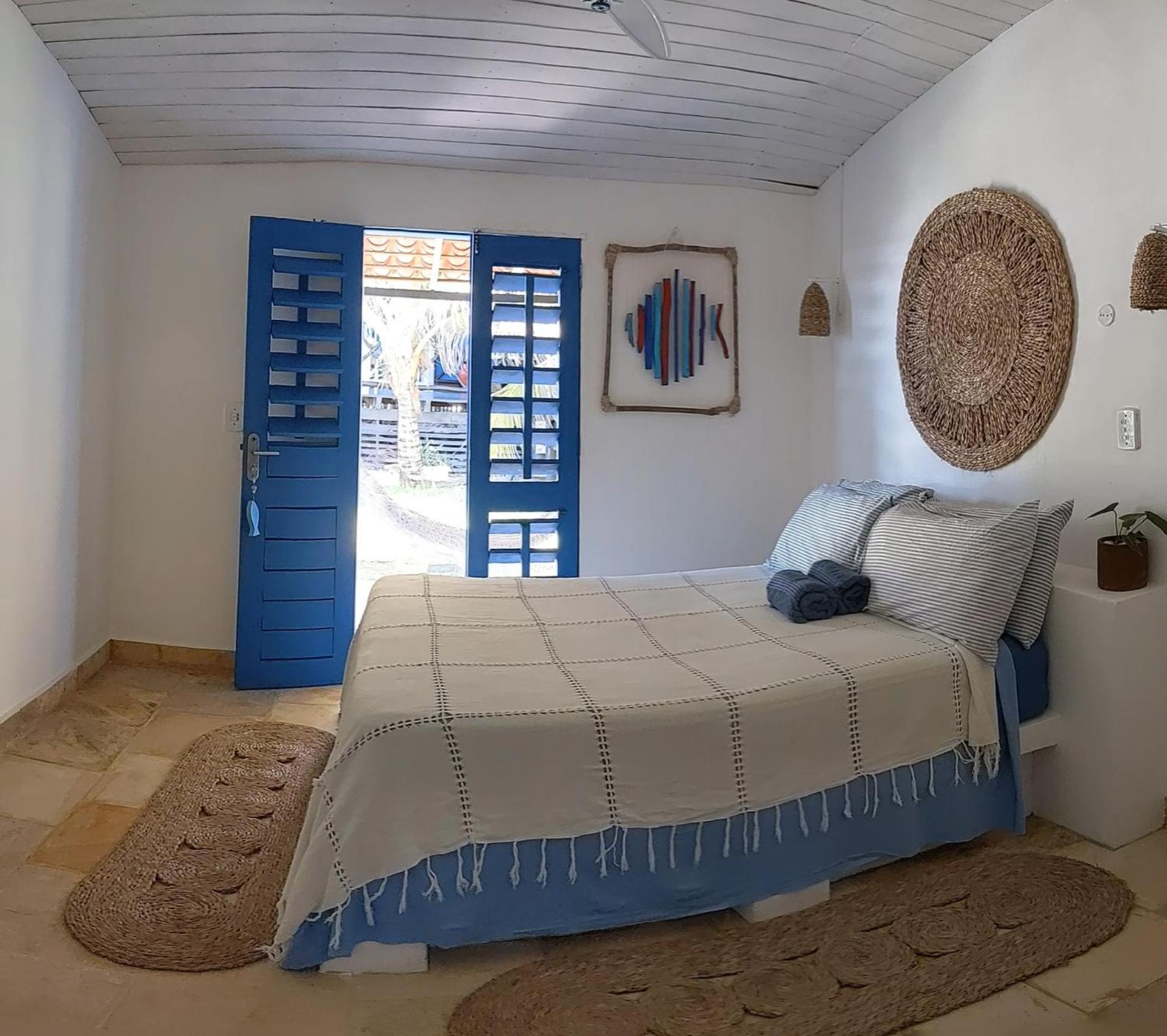 Deluxe Double Room with Side Sea View photo 1