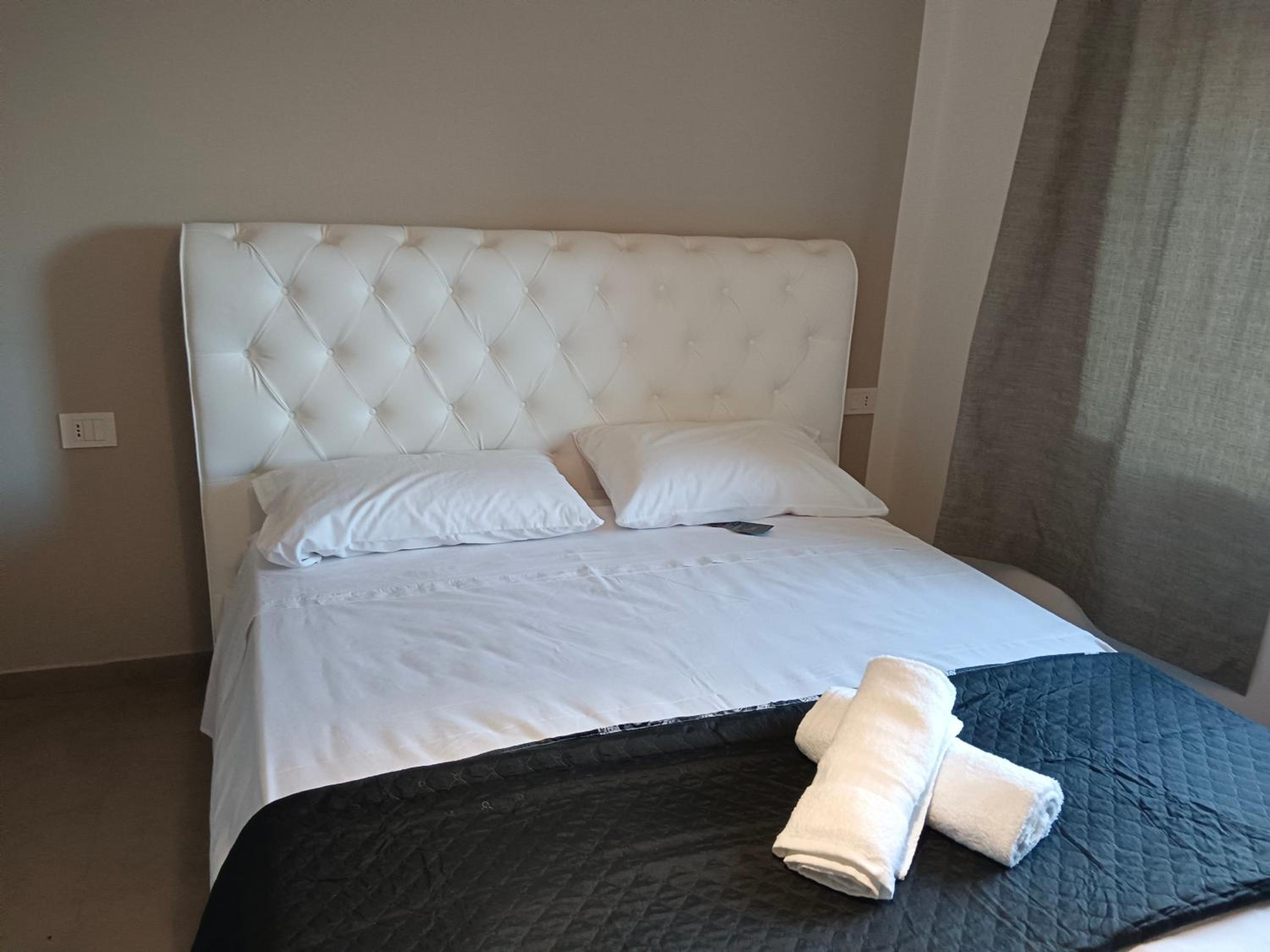Triple Room with Private Bathroom photo 2