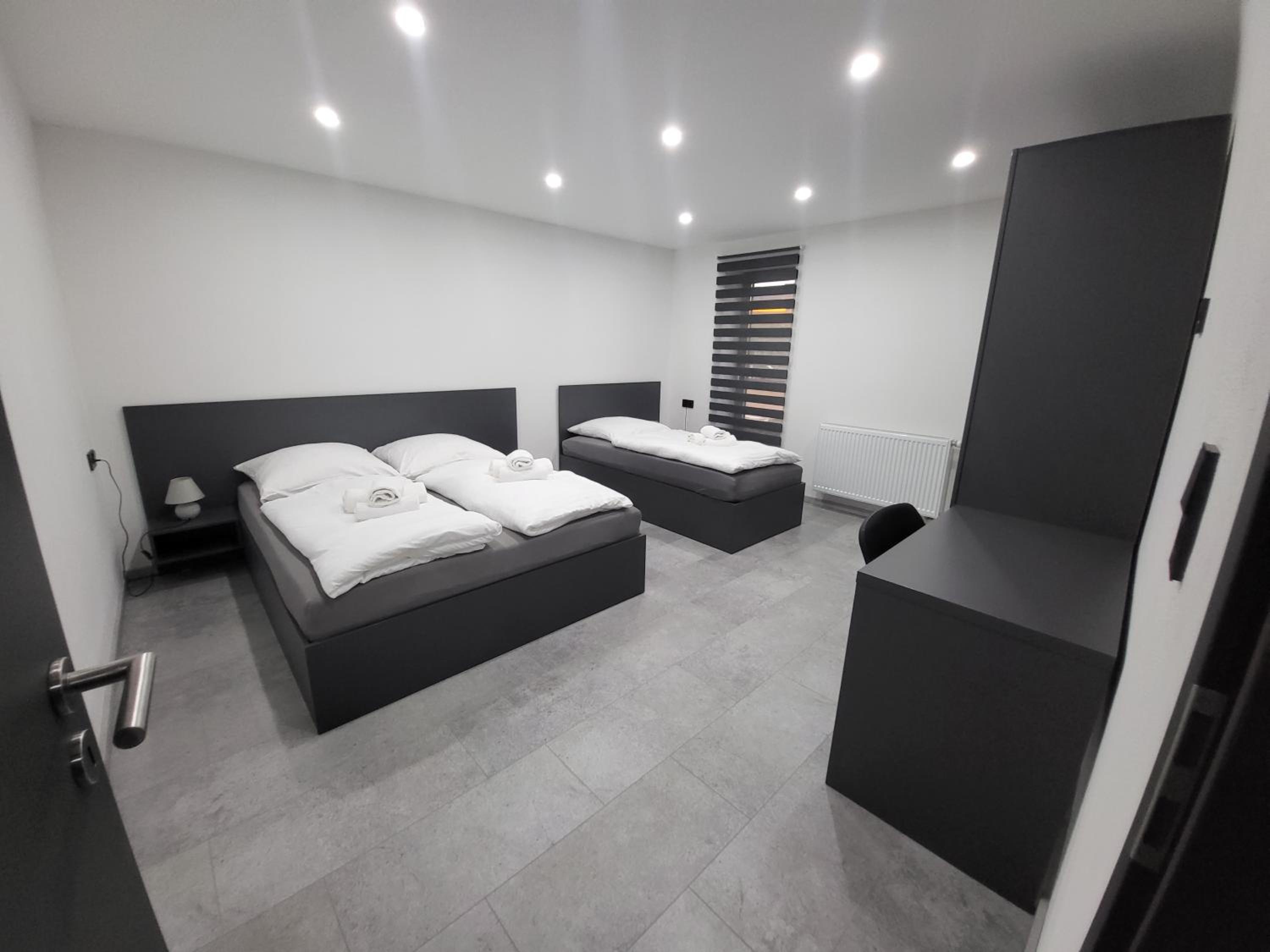 Three-Bedroom Apartment photo 2