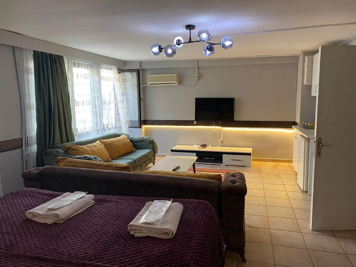 Large Double Room photo 3