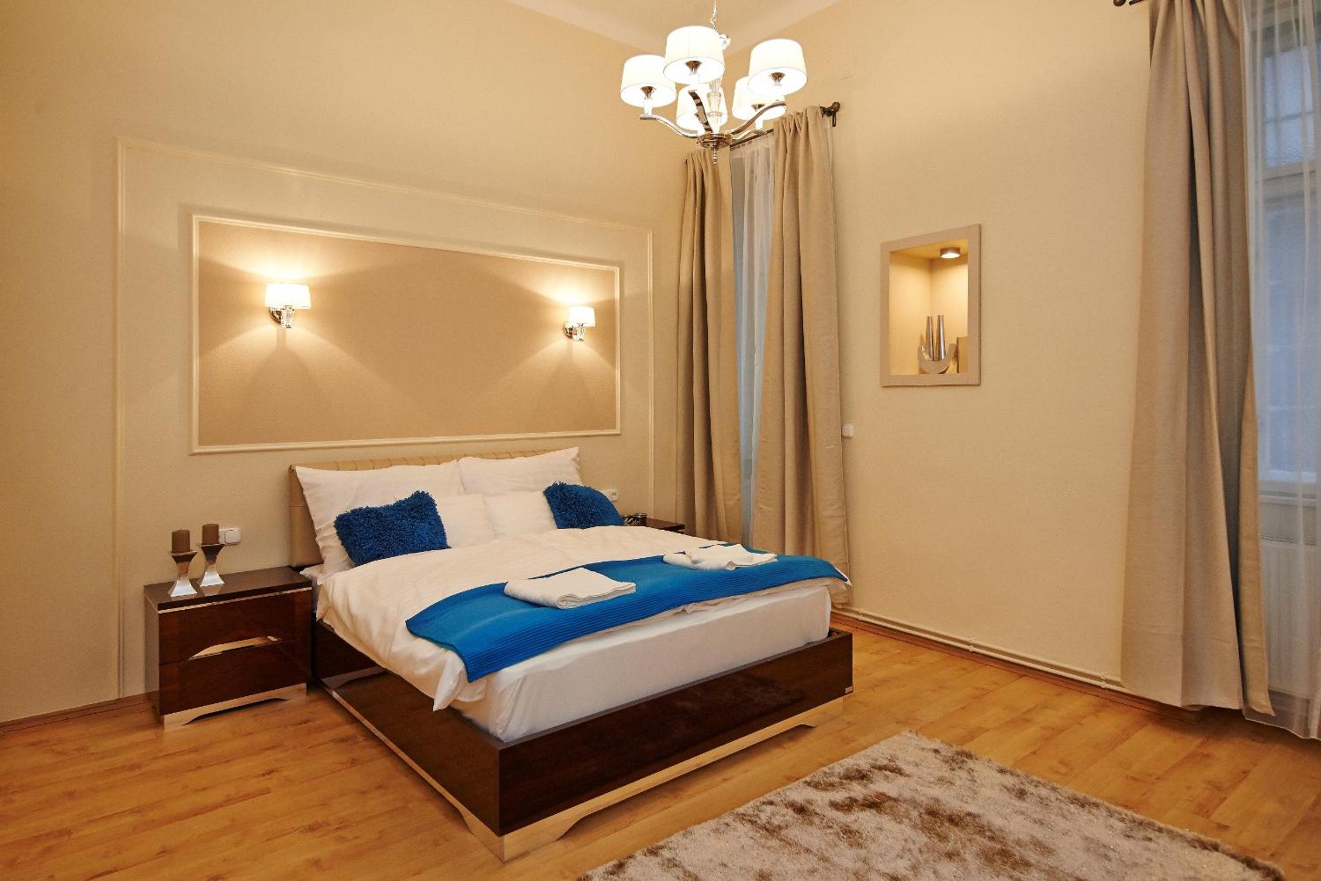 Superior Apartment