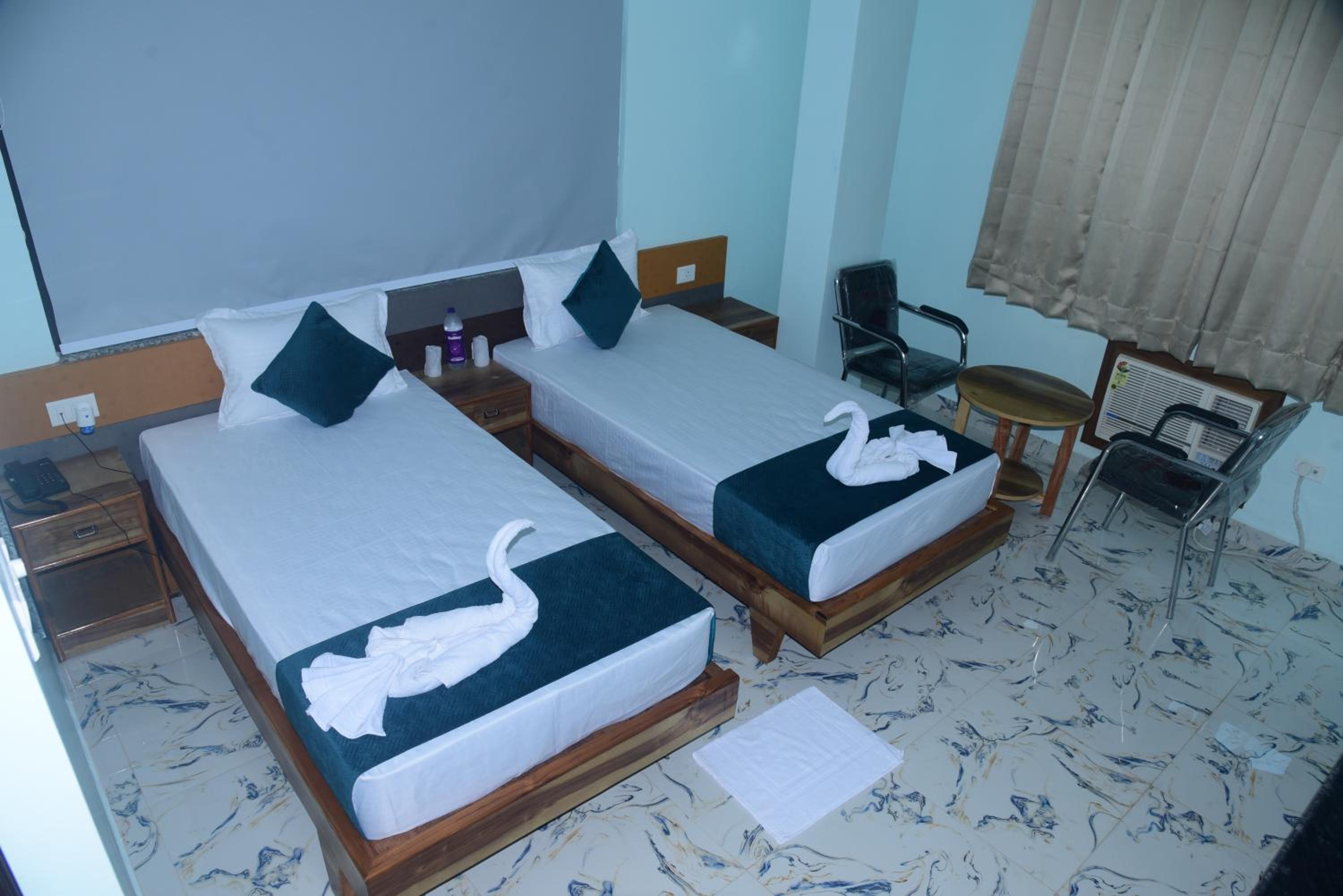 Deluxe Double or Twin Room
