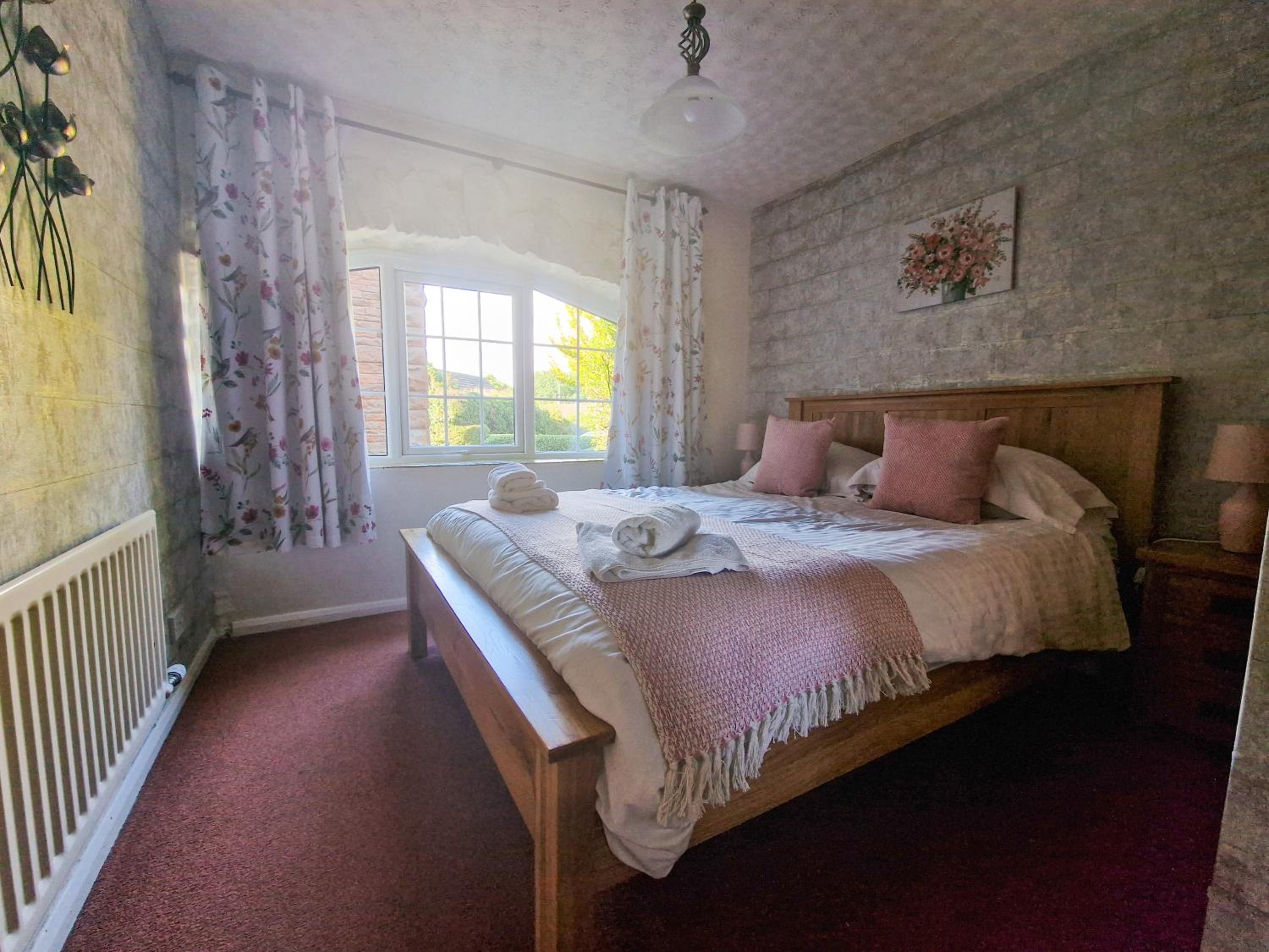 Two-Bedroom House photo 3
