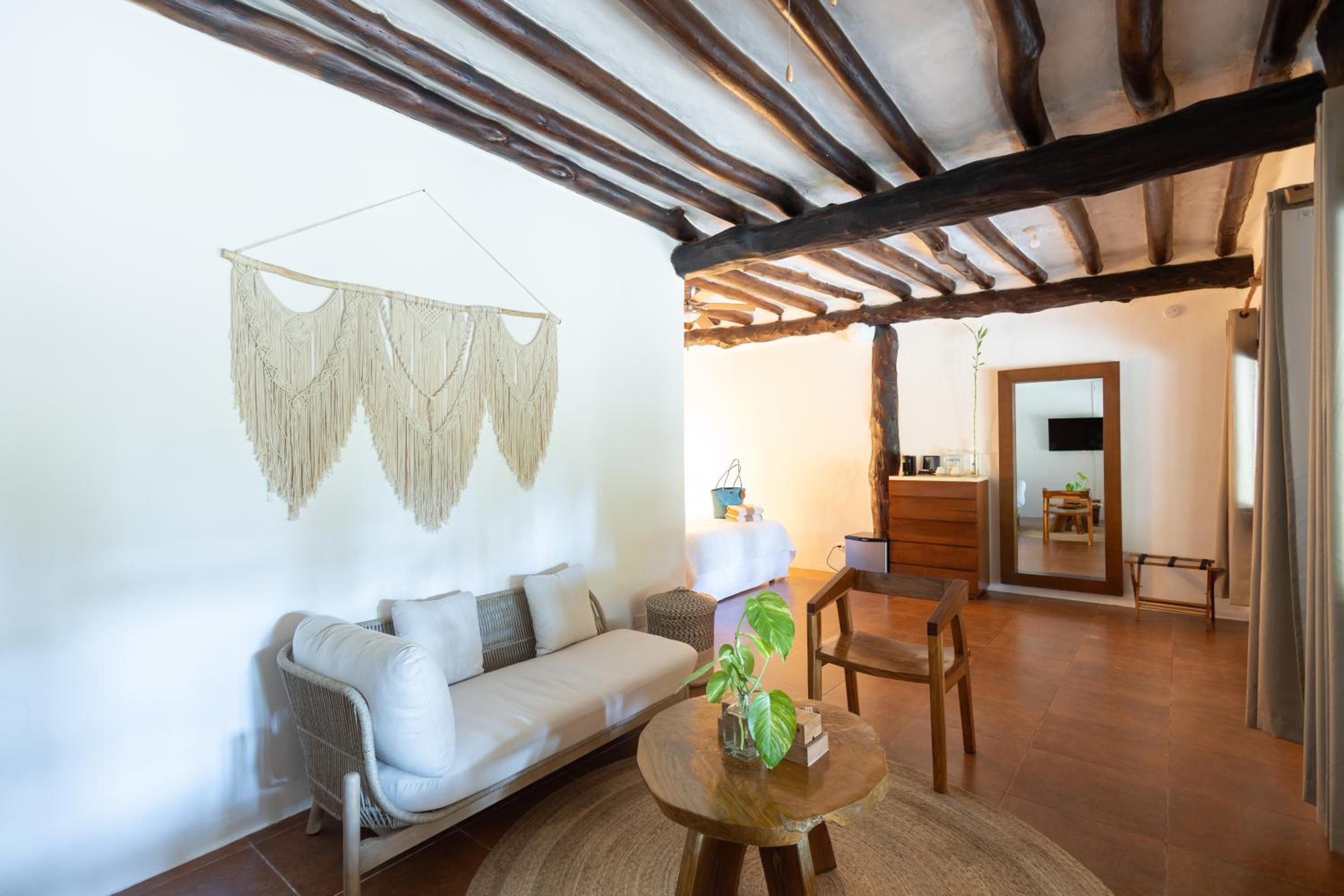 Junior Suite with Garden View - Photo 5
