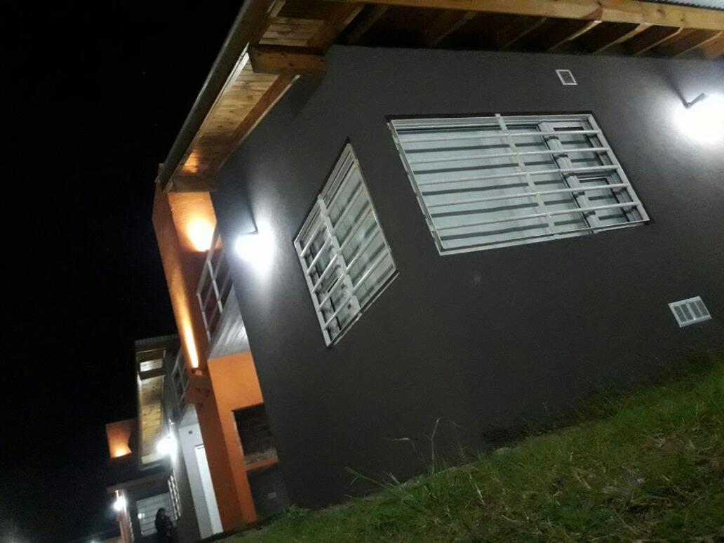 Two-Bedroom House photo 2