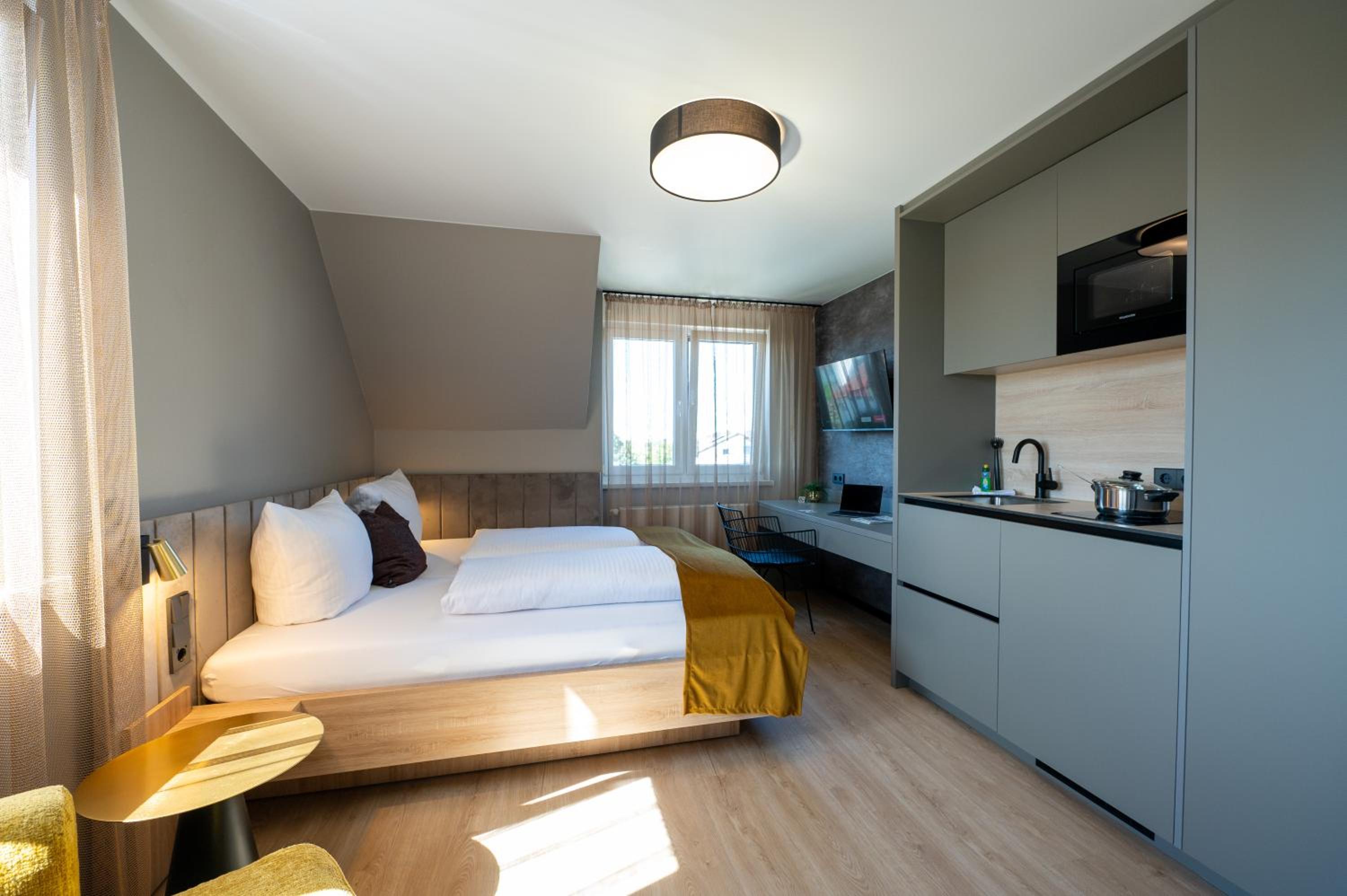 Double Room with Kitchenette photo 3
