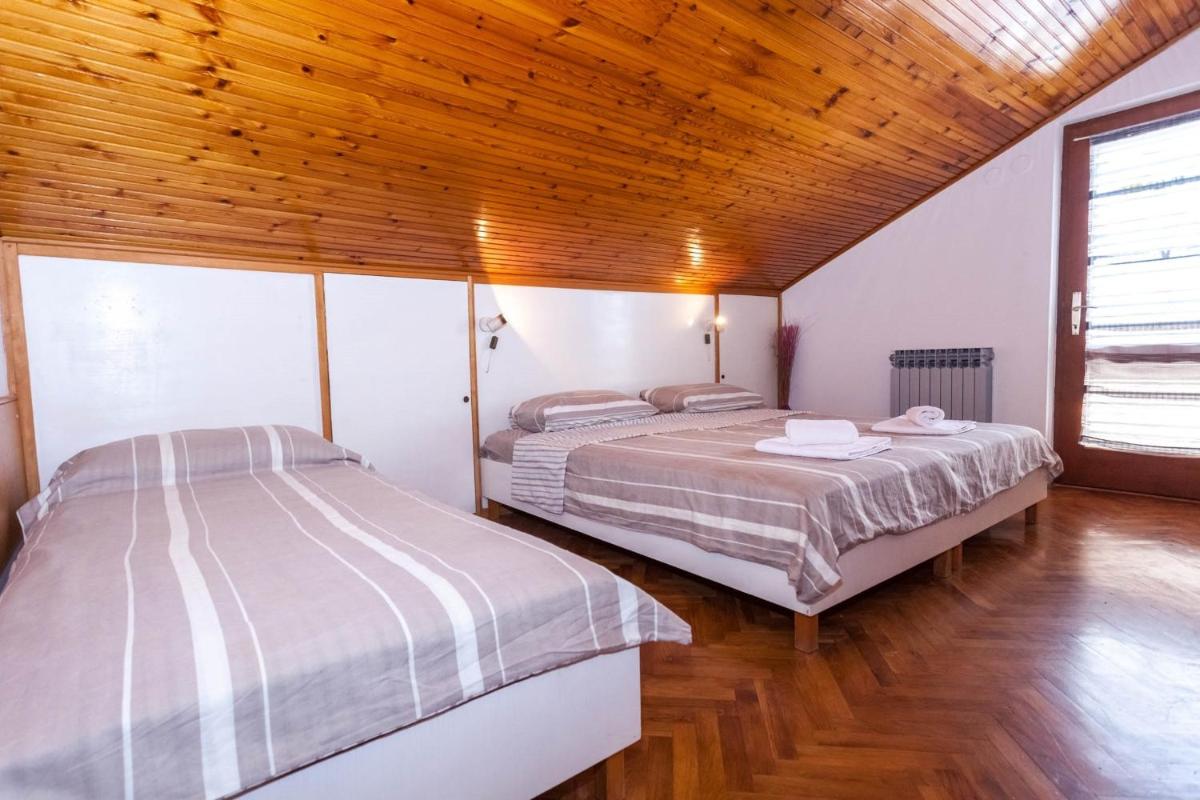 Two-Bedroom Apartment with Sea View photo 2