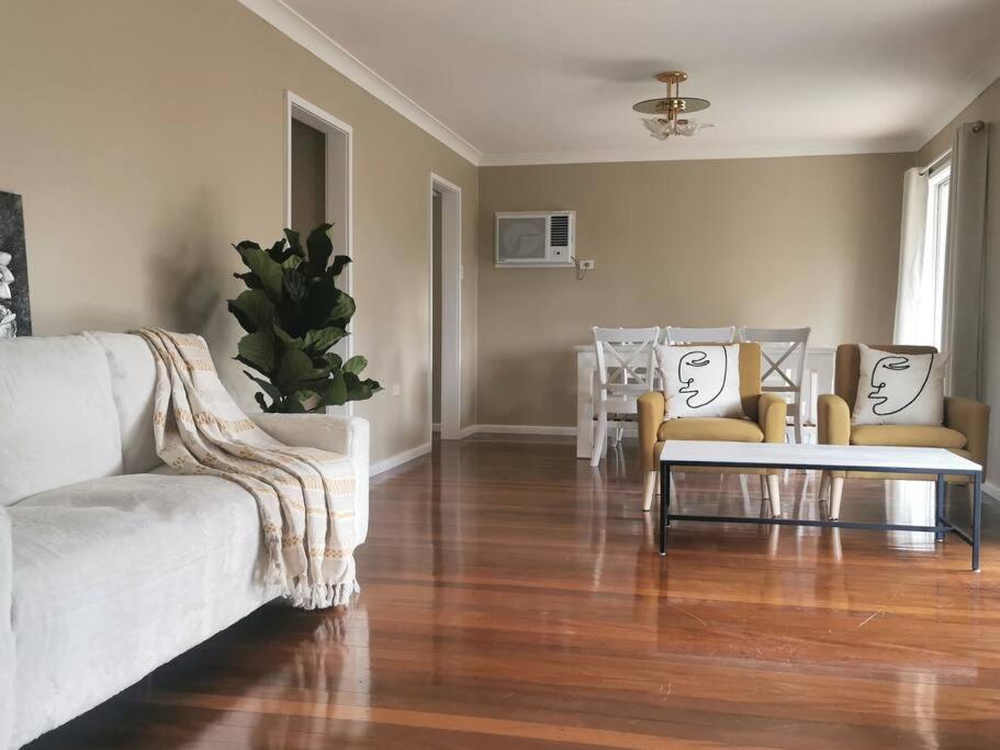 Three-Bedroom House photo 1