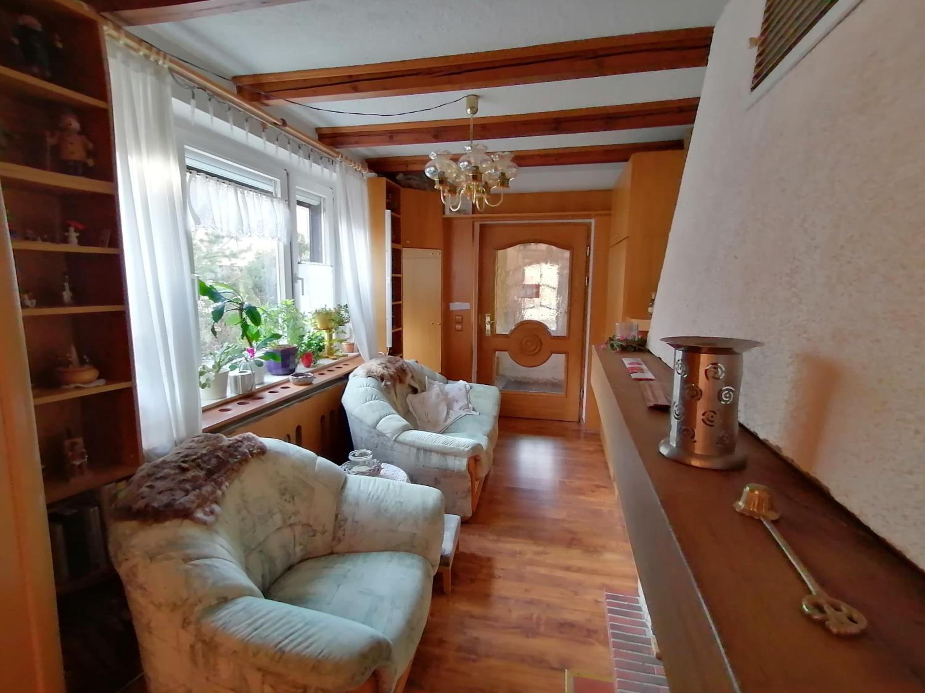 Three-Bedroom Apartment with Mountain View photo 2