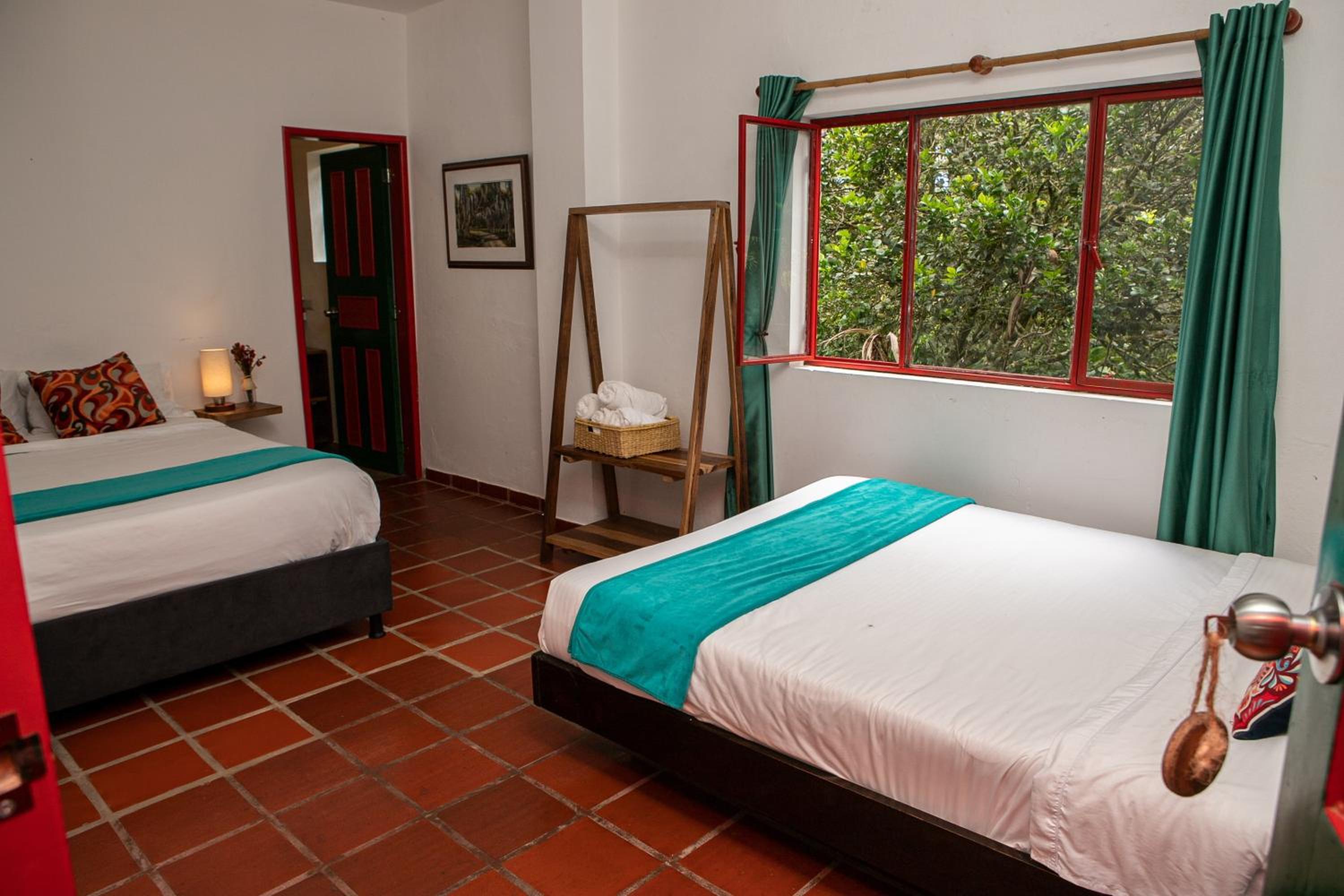 Superior Queen Room with Two Queen Beds photo 2
