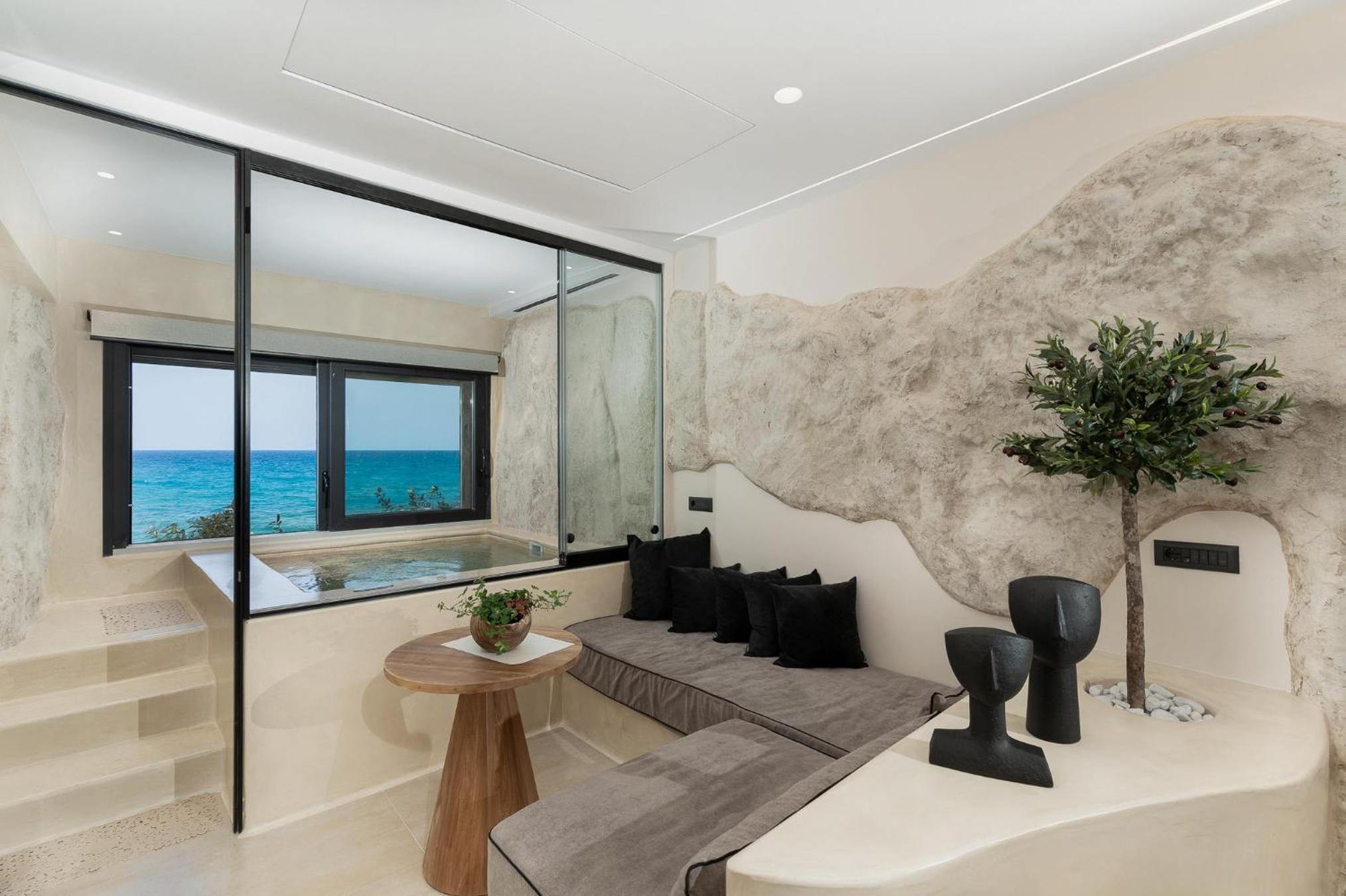 Superior Suite with Sea View