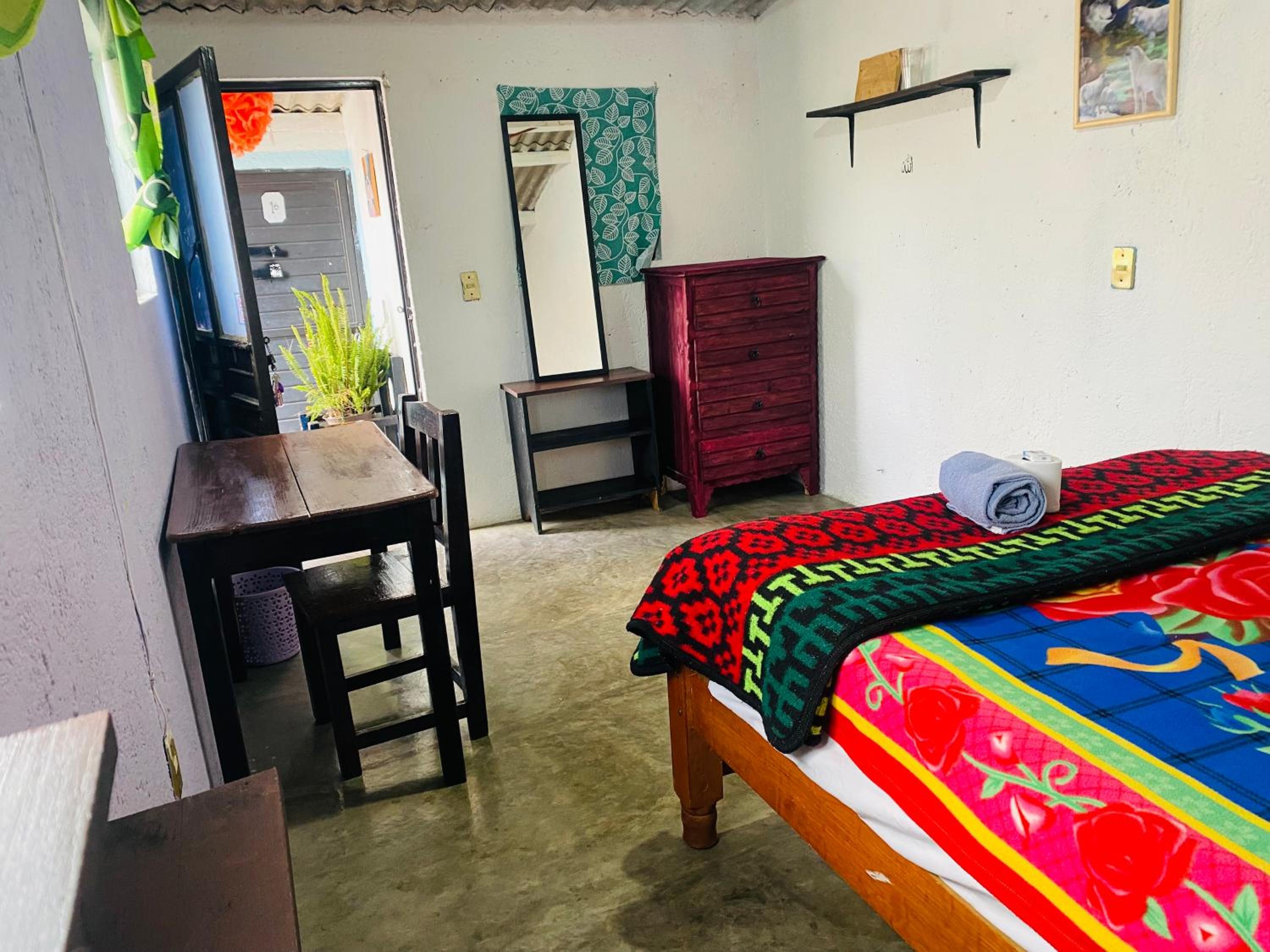 Double Room - Photo 4