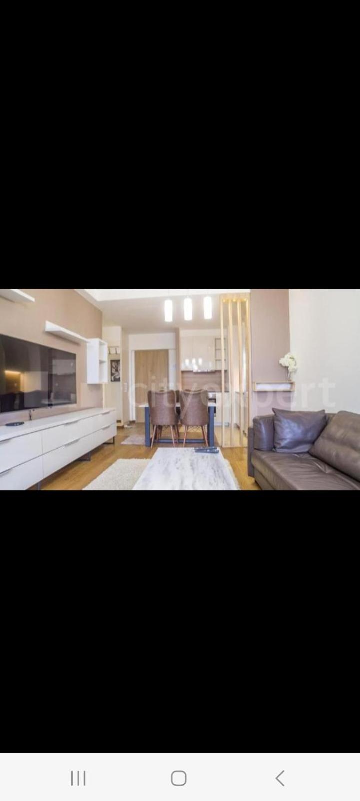 One-Bedroom Apartment photo 3