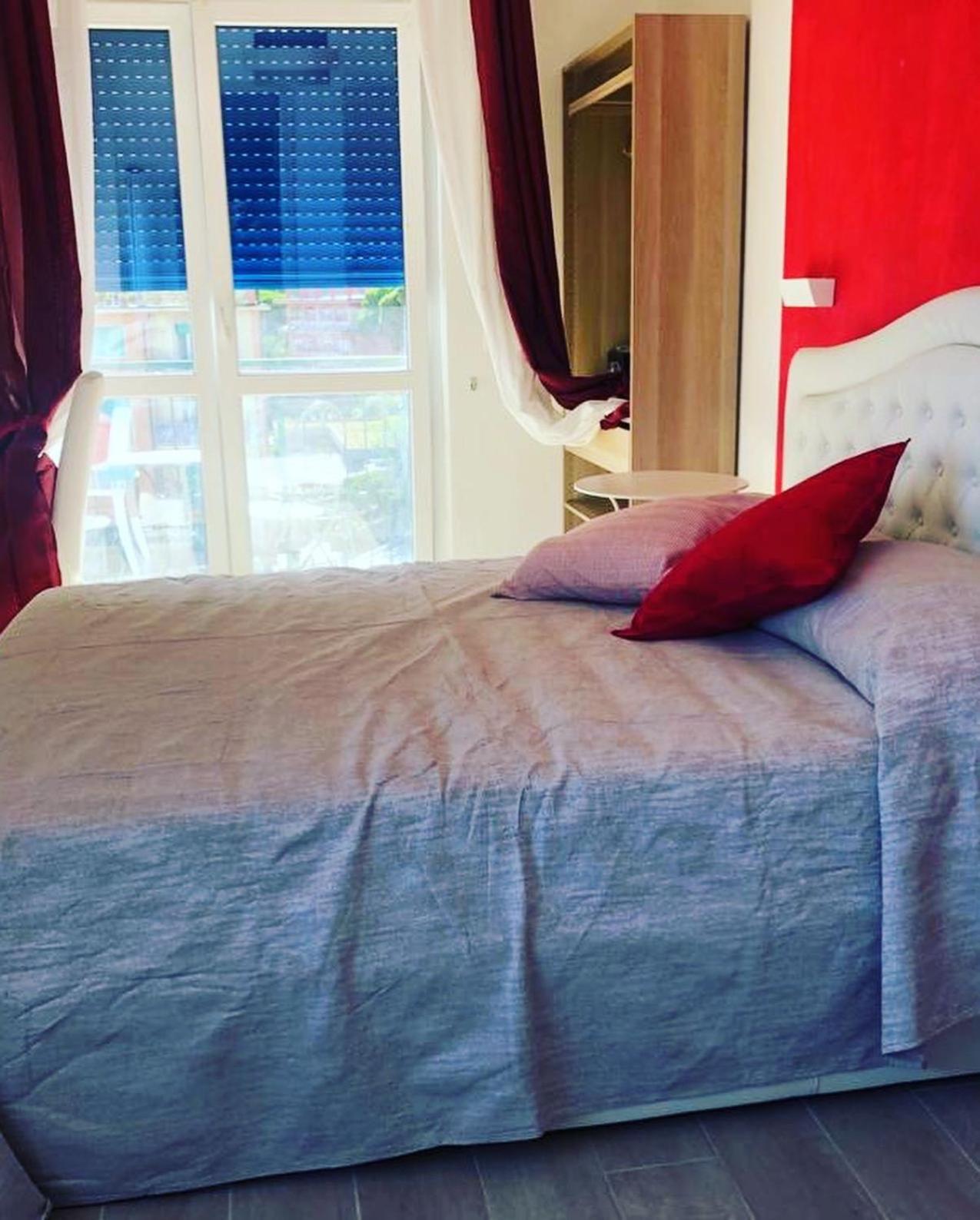 Queen Suite with Sea View